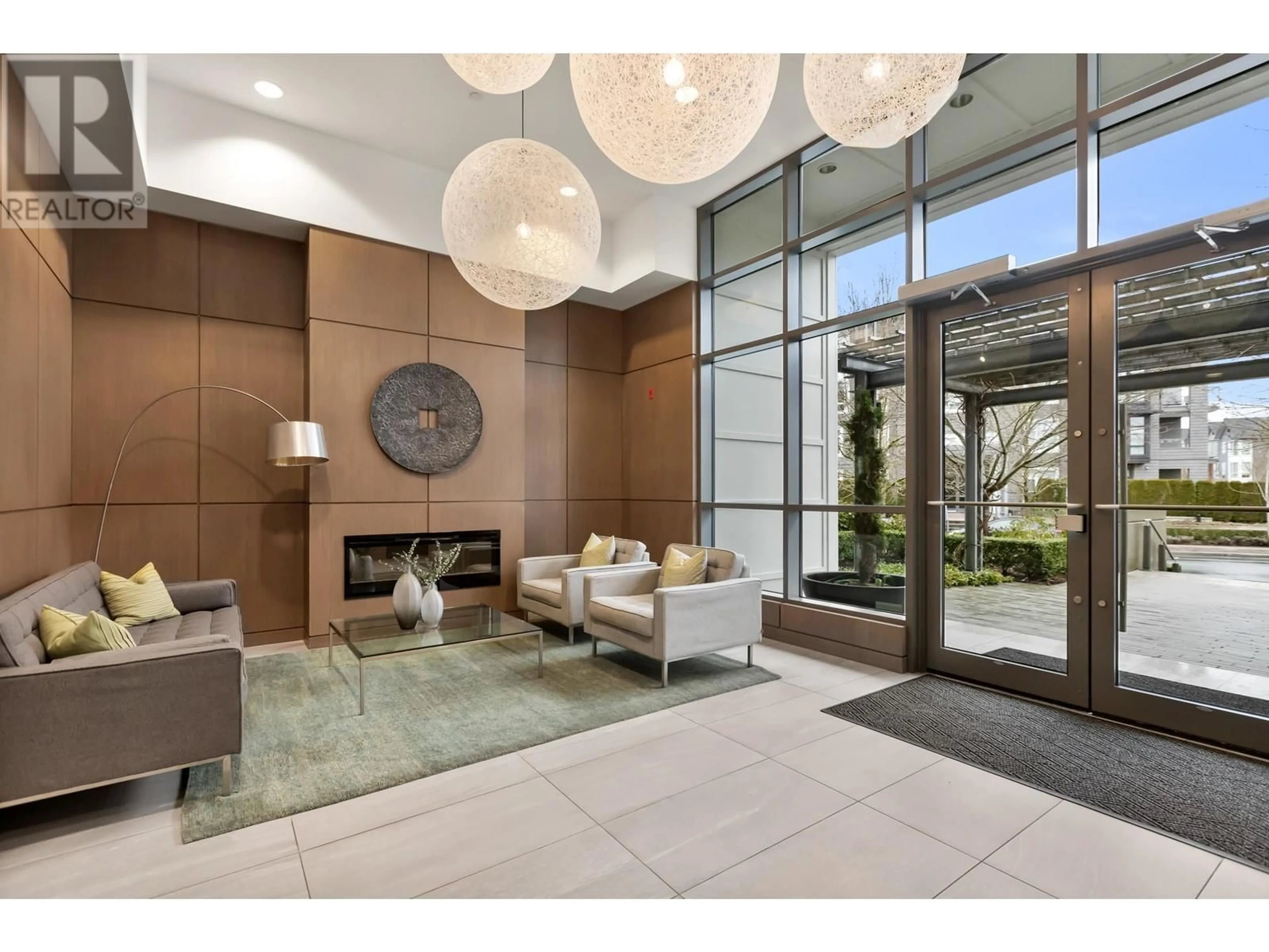 Lobby for 410 - 550 SEABORNE PLACE, Port Coquitlam British Columbia V3B0J4
