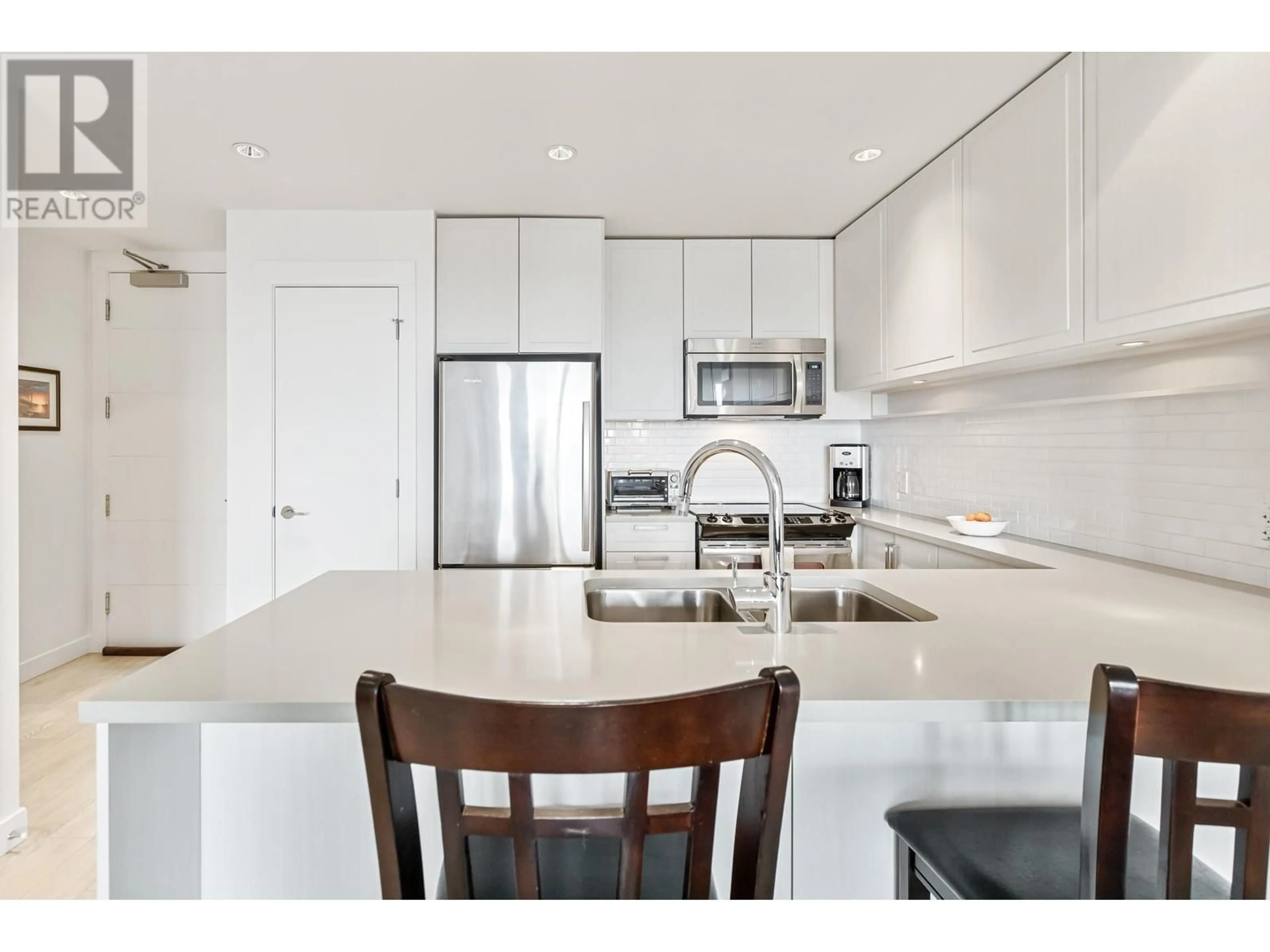 Open concept kitchen, unknown for 410 - 550 SEABORNE PLACE, Port Coquitlam British Columbia V3B0J4