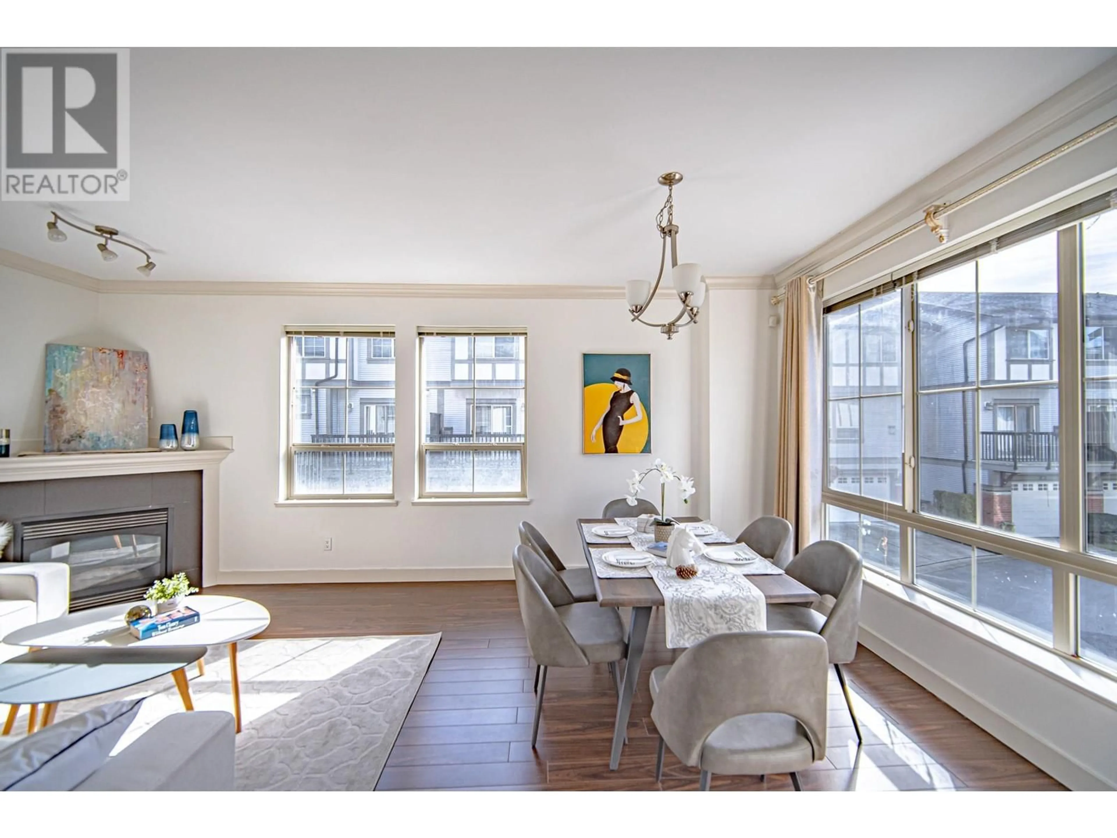 Dining room, wood/laminate floor for 27 - 9688 KEEFER AVENUE, Richmond British Columbia V6Y0B6