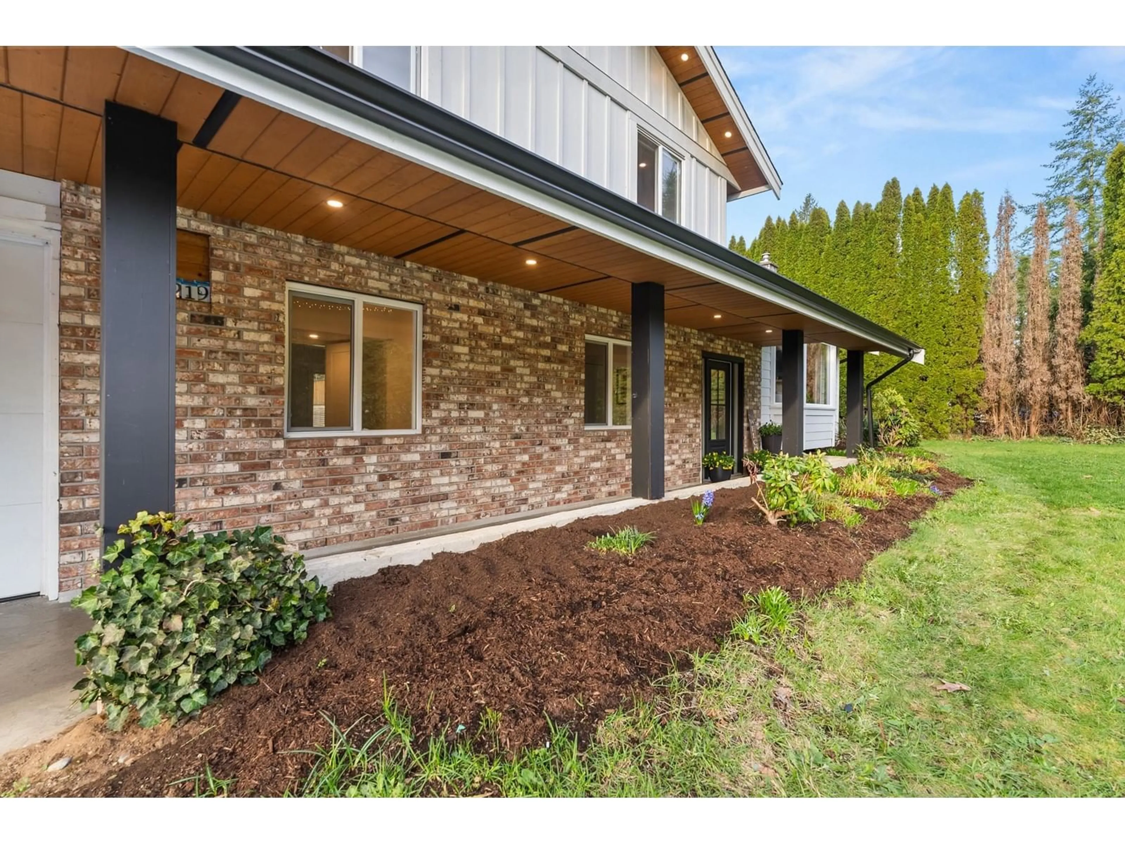 Home with brick exterior material, unknown for 24219 54, Langley British Columbia V2Z2N4