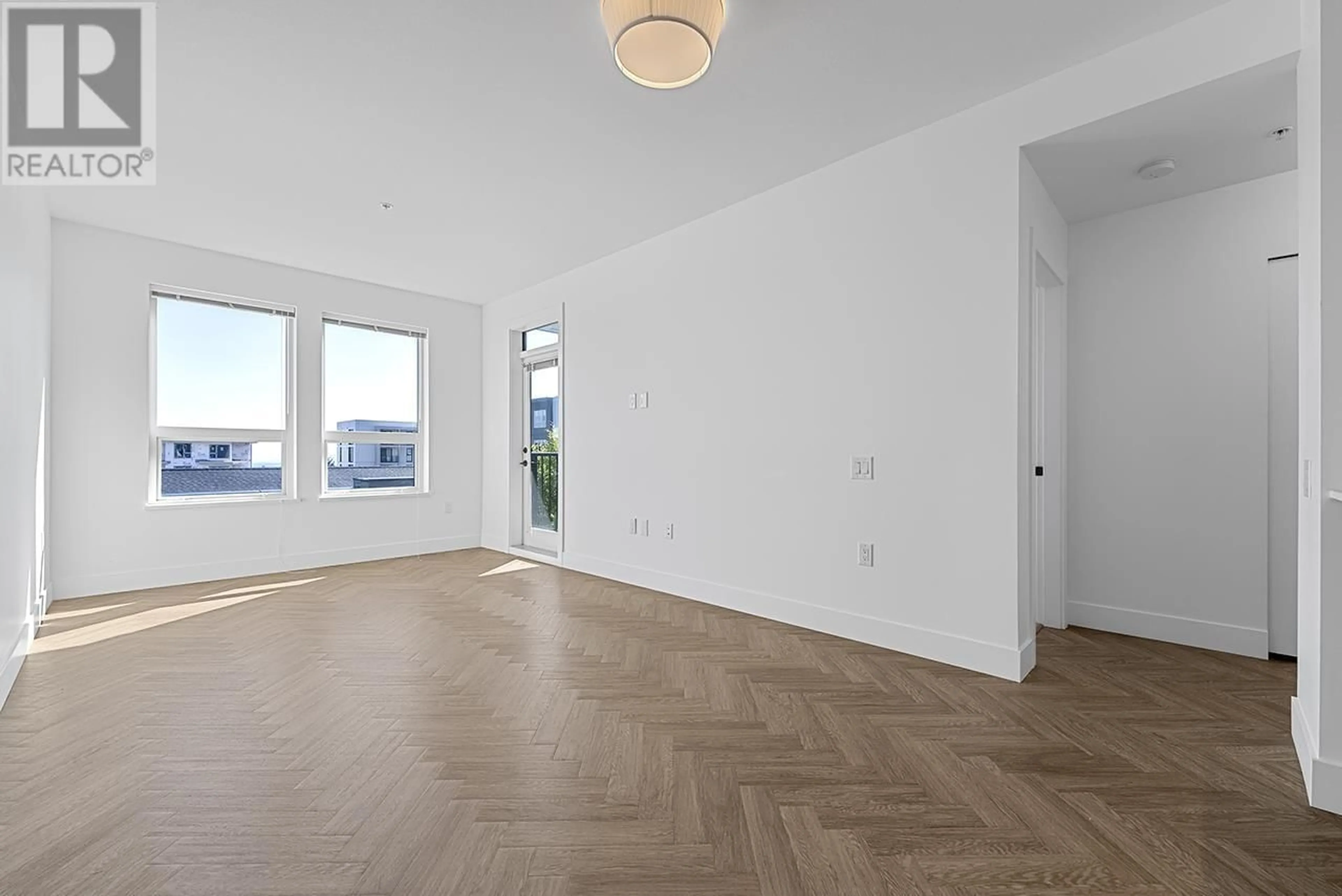 A pic of a room for 208 - 9228 SLOPES MEWS, Burnaby British Columbia V5A0E9