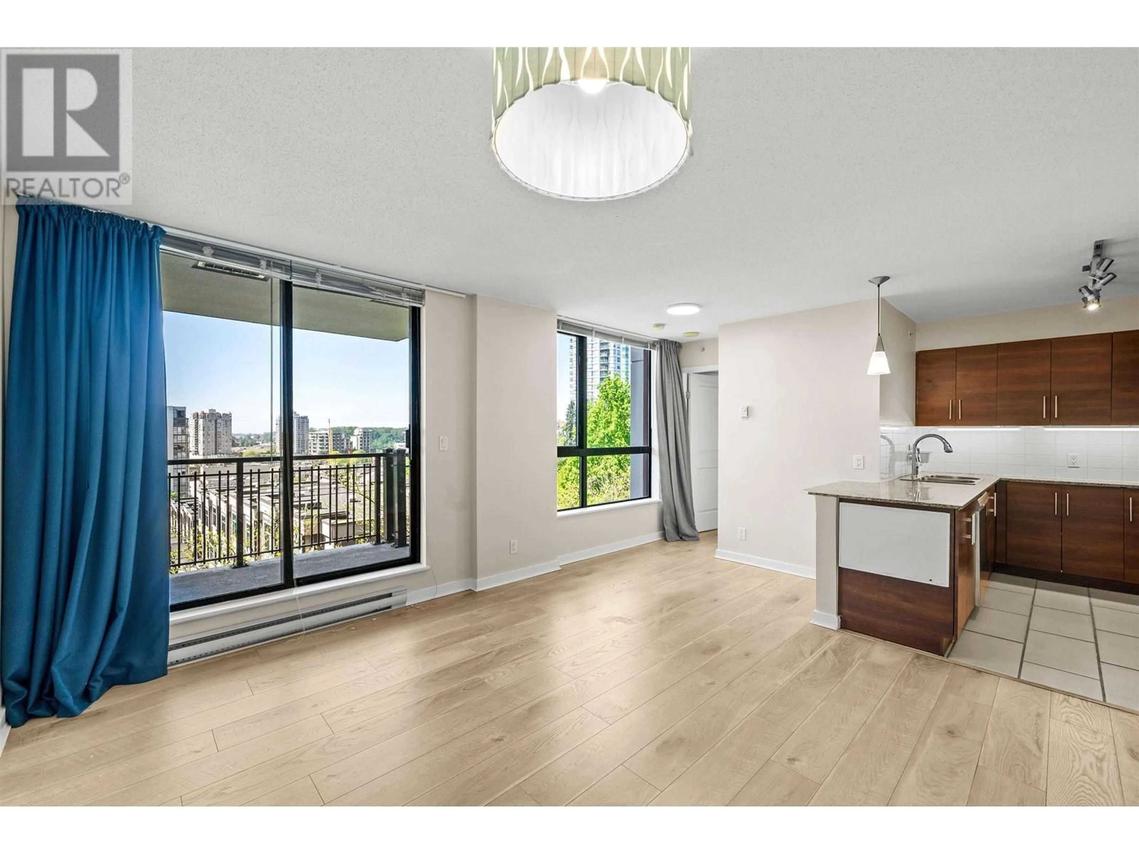 A pic of a room for 302 - 814 ROYAL AVENUE, New Westminster British Columbia V3M1J9