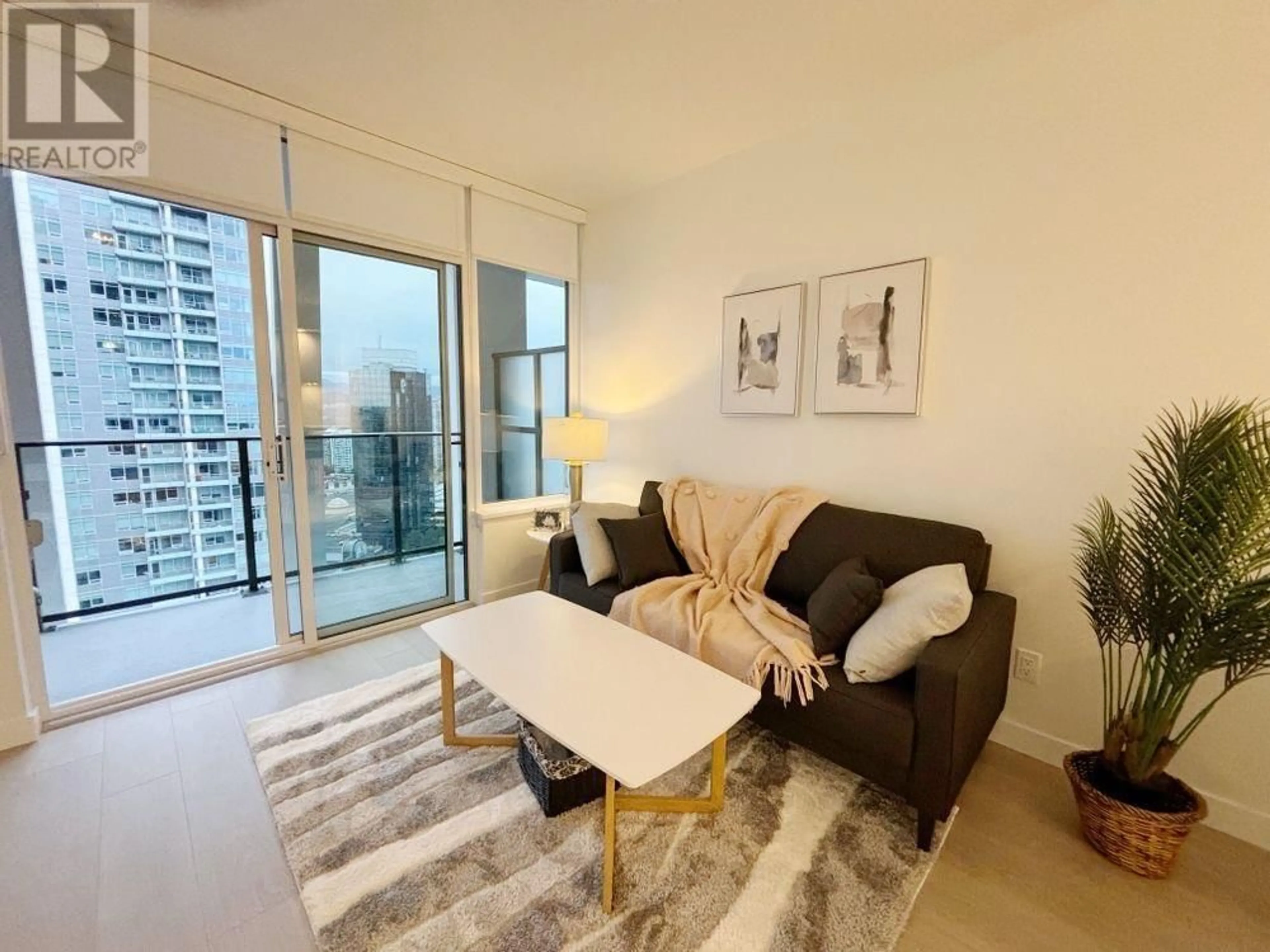 Living room with furniture, unknown for 2910 - 6537 TELFORD AVENUE, Burnaby British Columbia V5H0K9