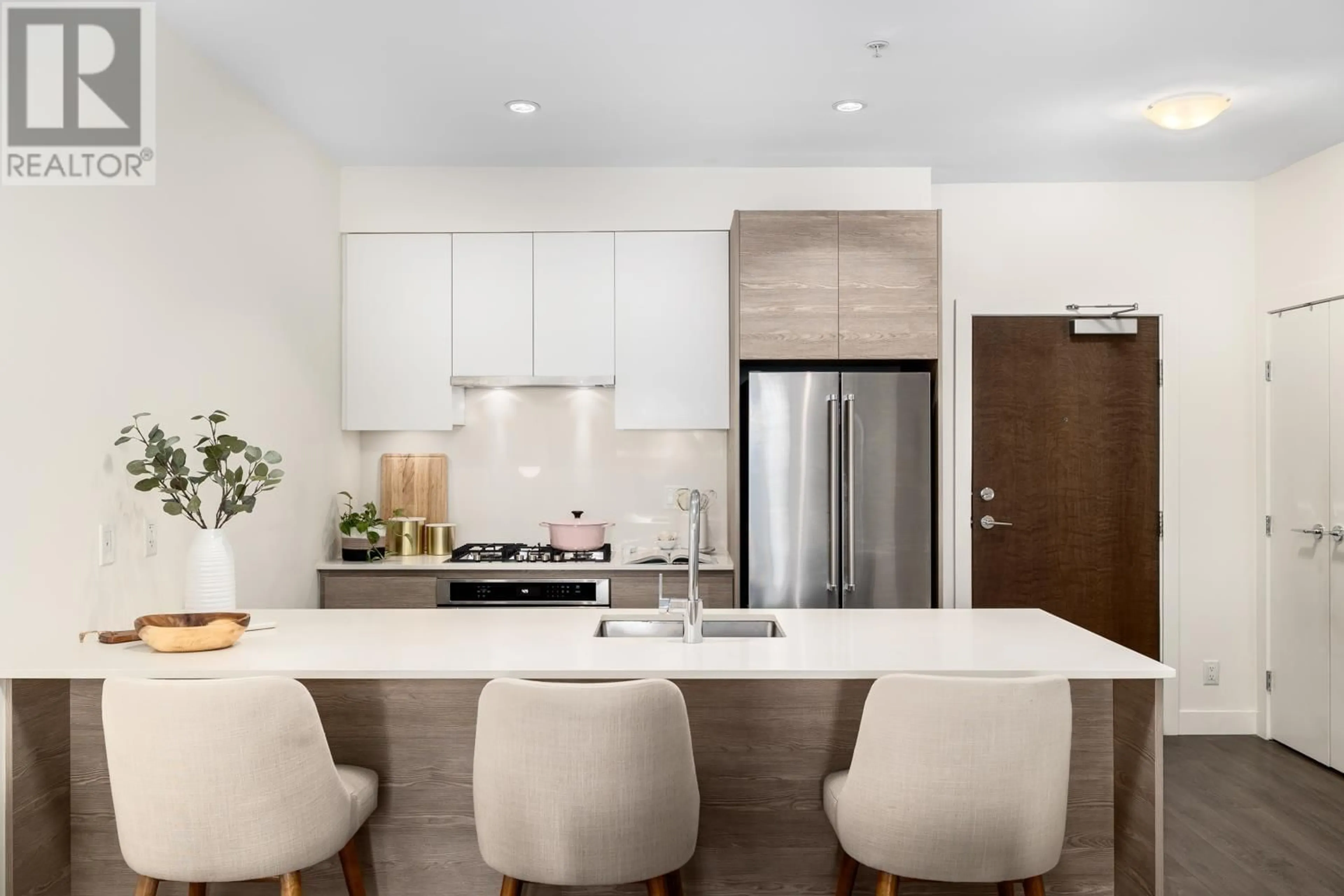 Contemporary kitchen, ceramic/tile floor for 212 - 4468 DAWSON STREET, Burnaby British Columbia V5C0J9