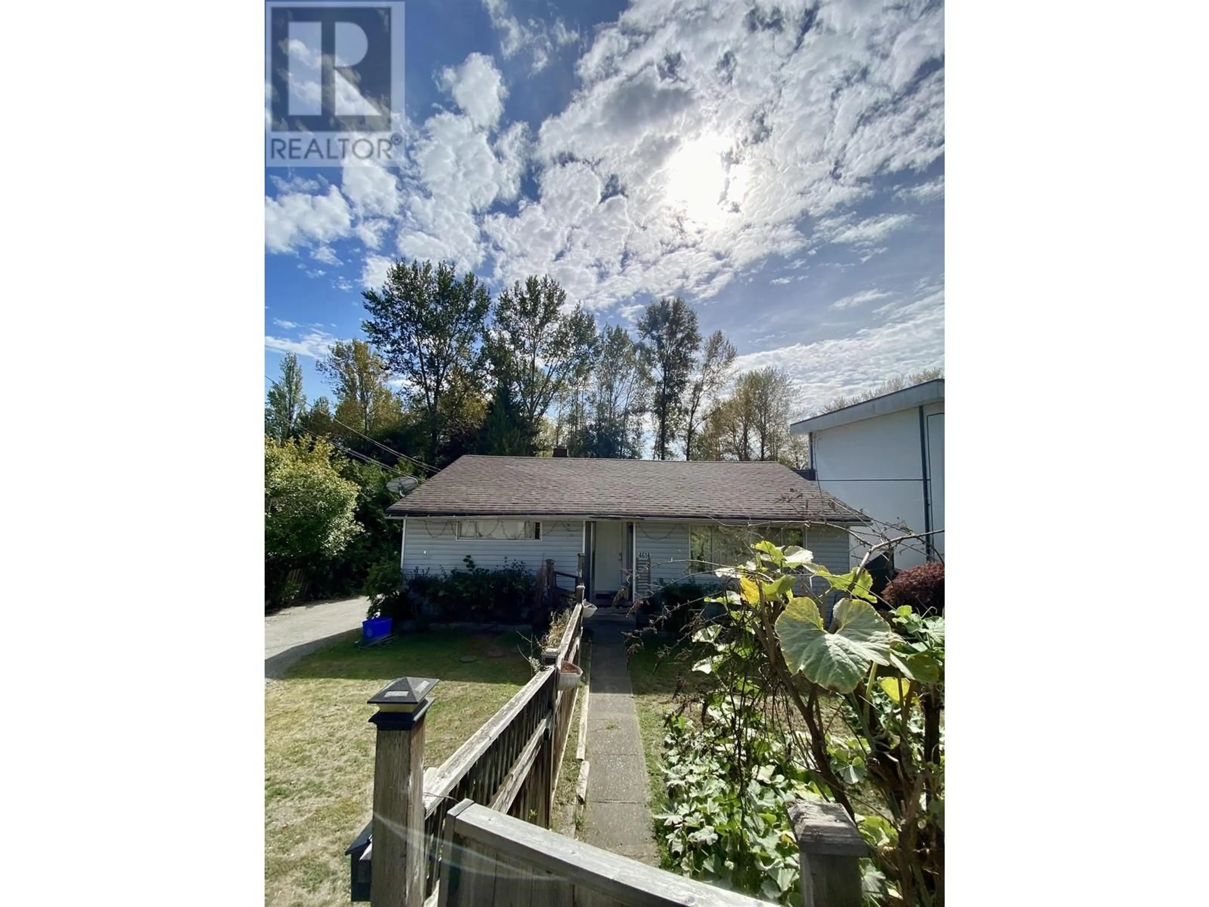 A pic from outside/outdoor area/front of a property/back of a property/a pic from drone, water/lake/river/ocean view for 4614 MARINE DRIVE, Burnaby British Columbia V5J3G2