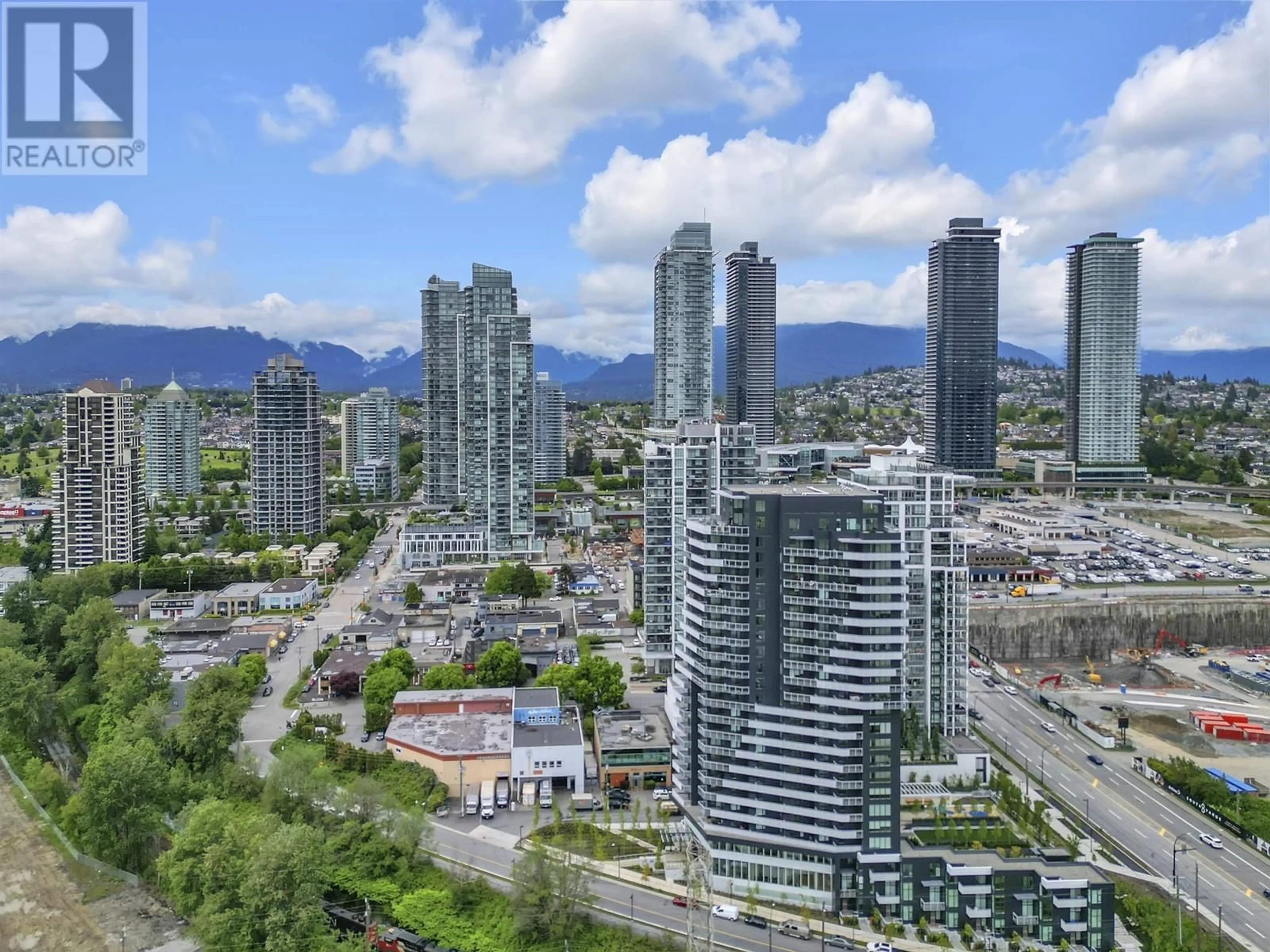 A pic from outside/outdoor area/front of a property/back of a property/a pic from drone, city buildings view from balcony for 1303 - 4433 ALASKA STREET, Burnaby British Columbia V5C5T3