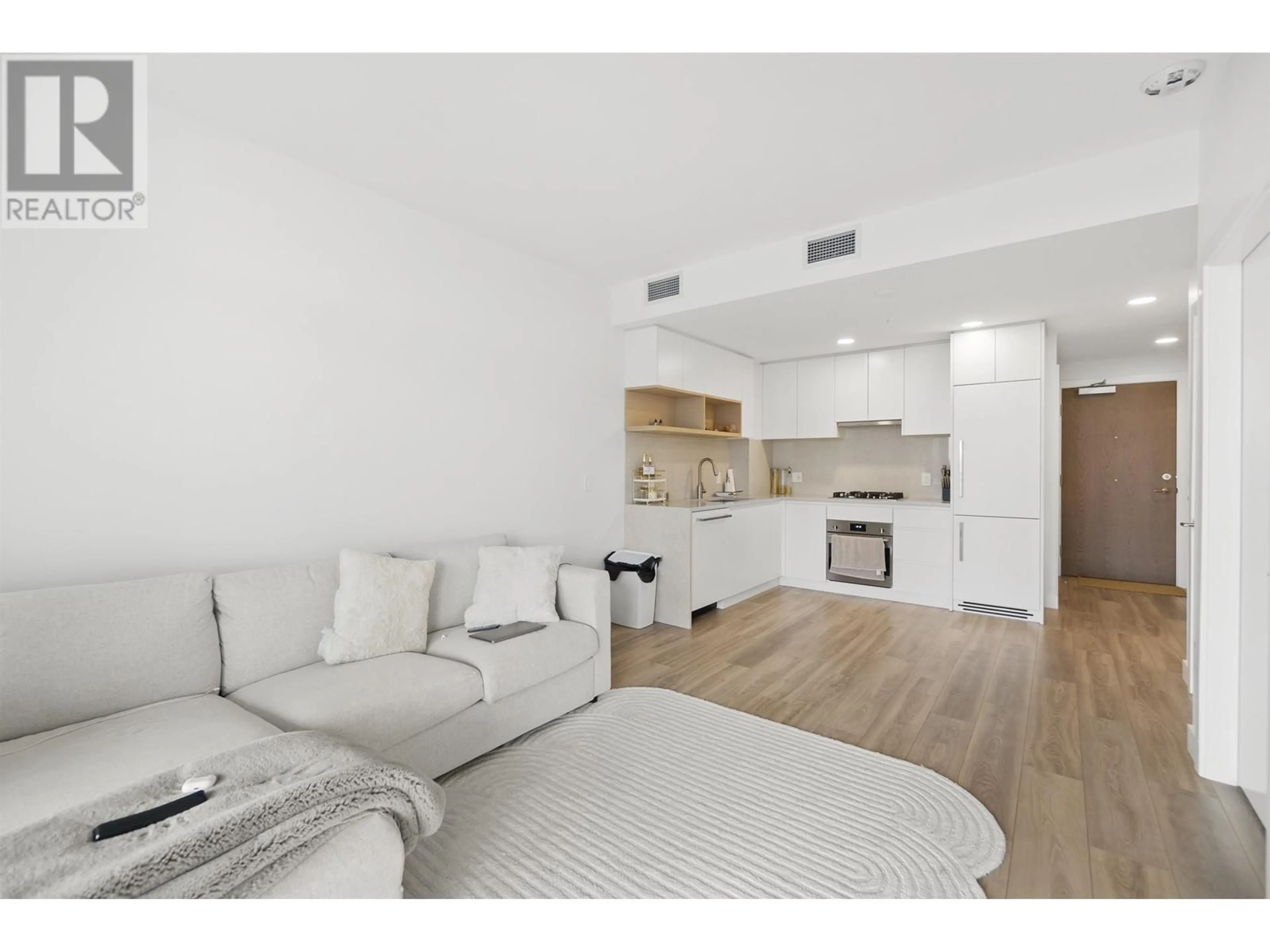Living room with furniture, unknown for 1303 - 4433 ALASKA STREET, Burnaby British Columbia V5C5T3