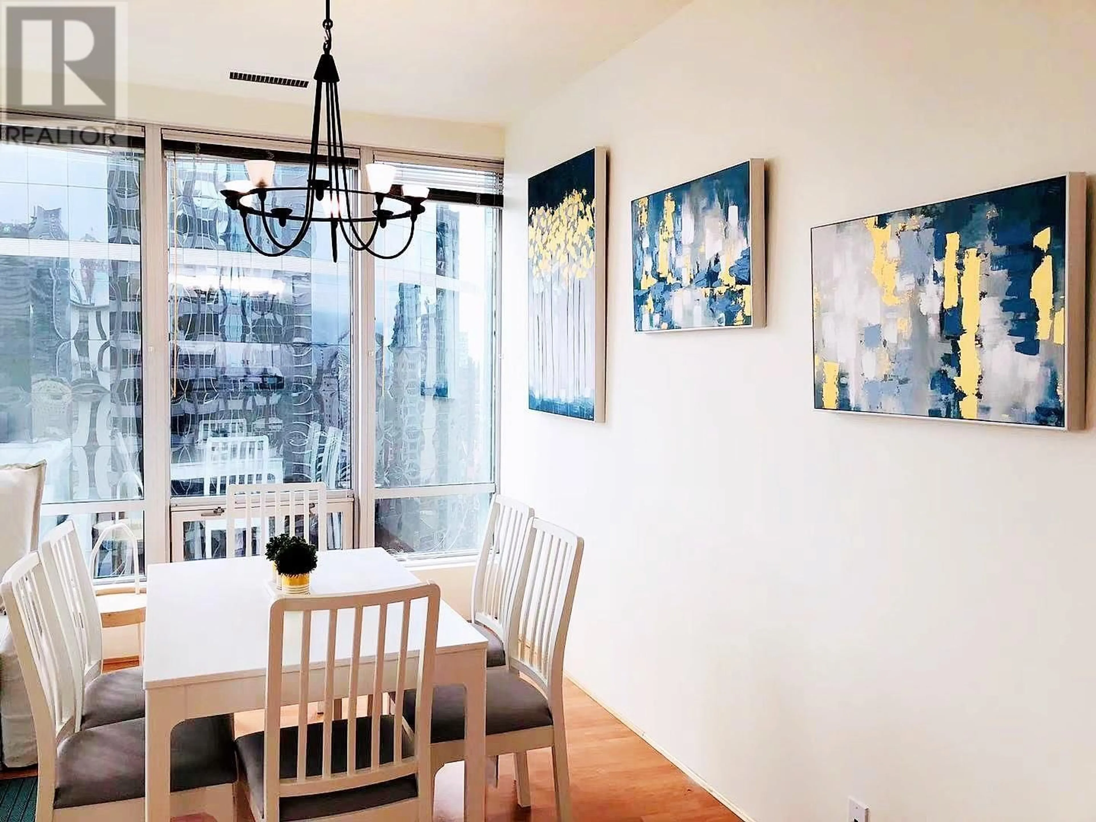 Dining room, wood/laminate floor for 1401 - 989 NELSON STREET, Vancouver British Columbia V6Z2S1