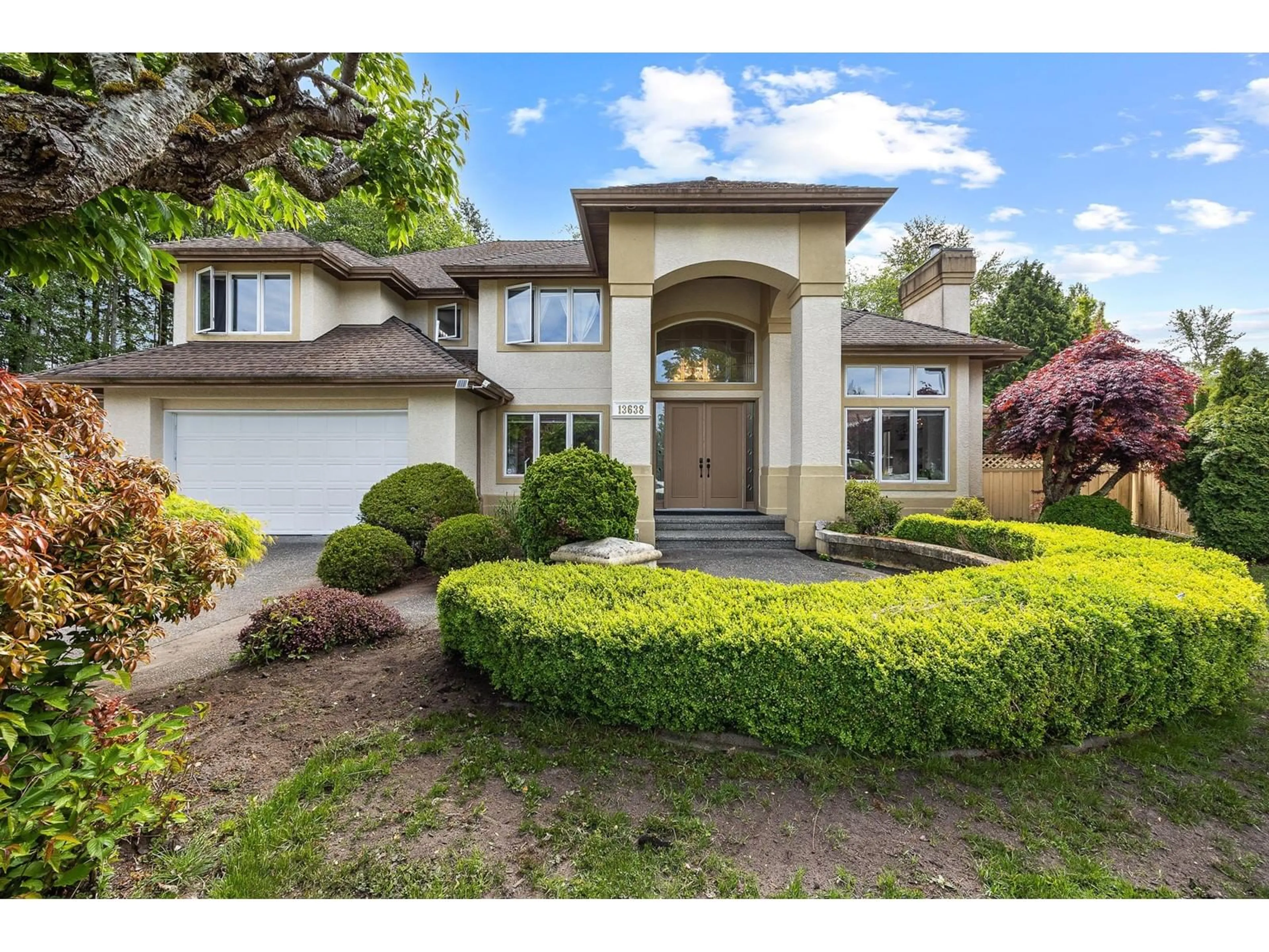 Home with vinyl exterior material, street for 13638 23, Surrey British Columbia V4A9V1