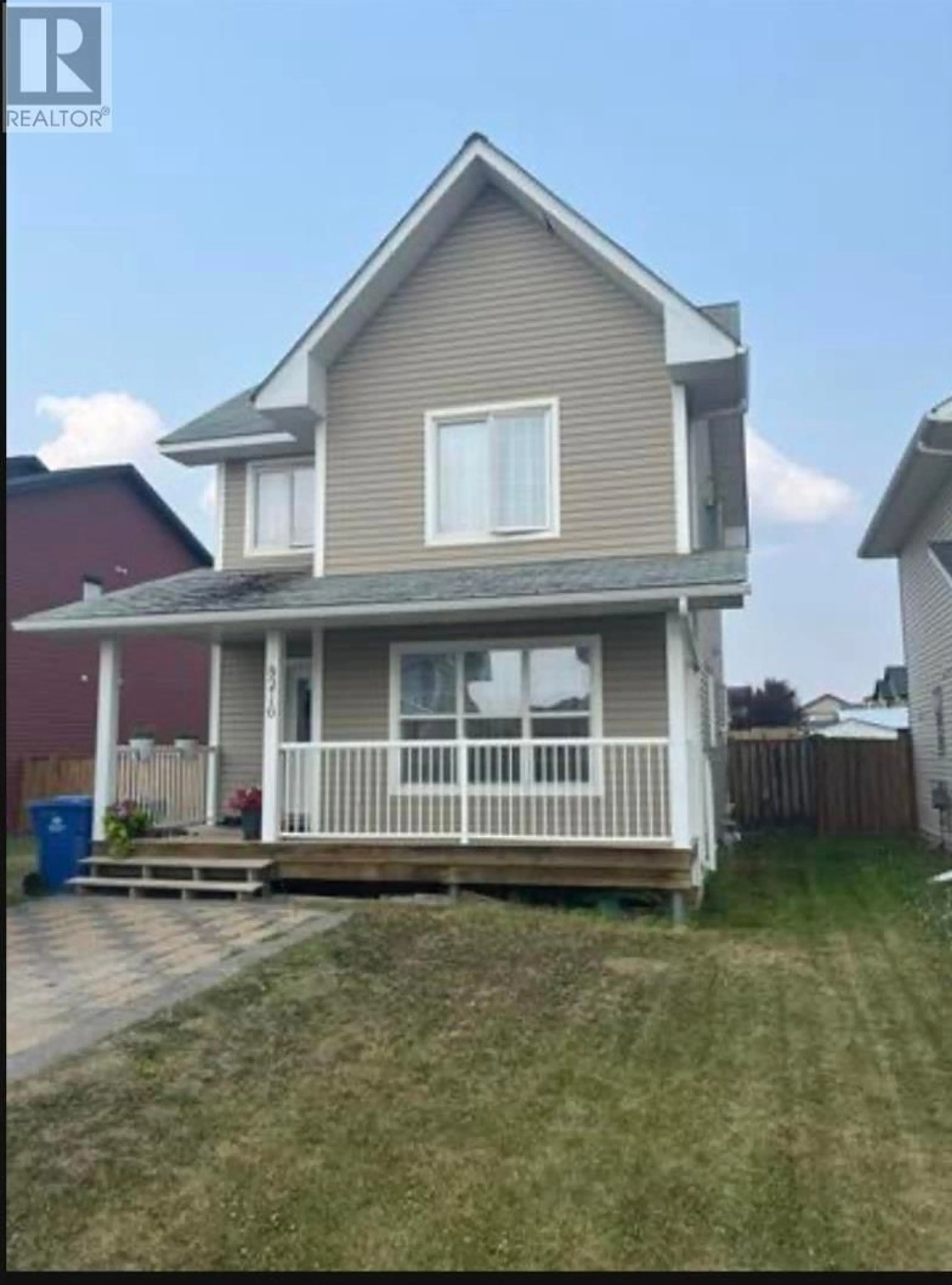 Home with vinyl exterior material, street for 8216 86 AVENUE, Fort St. John British Columbia V1J0G8