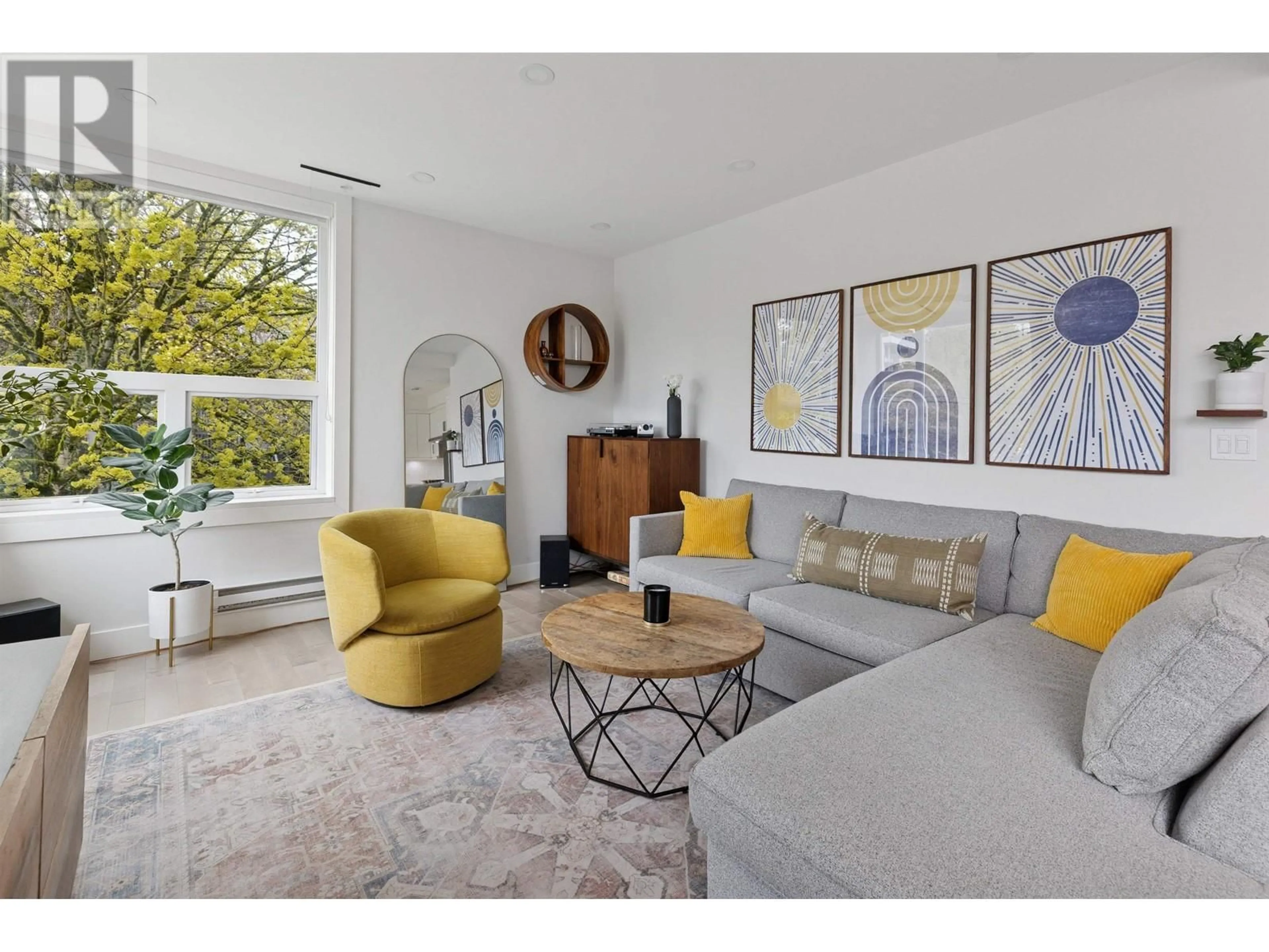 Living room with furniture, unknown for 5128 MCHARDY STREET, Vancouver British Columbia V5R4V5
