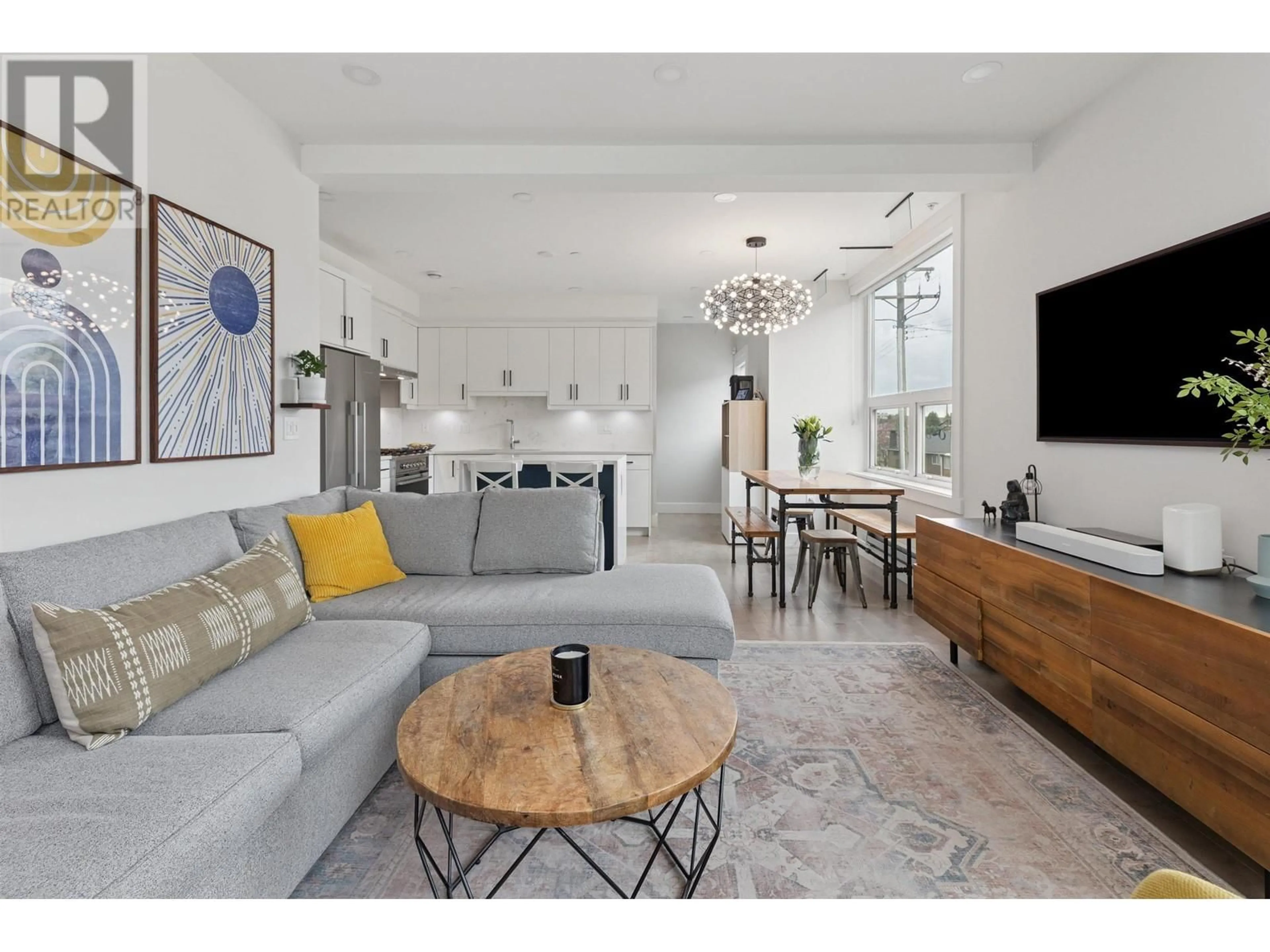 Living room with furniture, unknown for 5128 MCHARDY STREET, Vancouver British Columbia V5R4V5