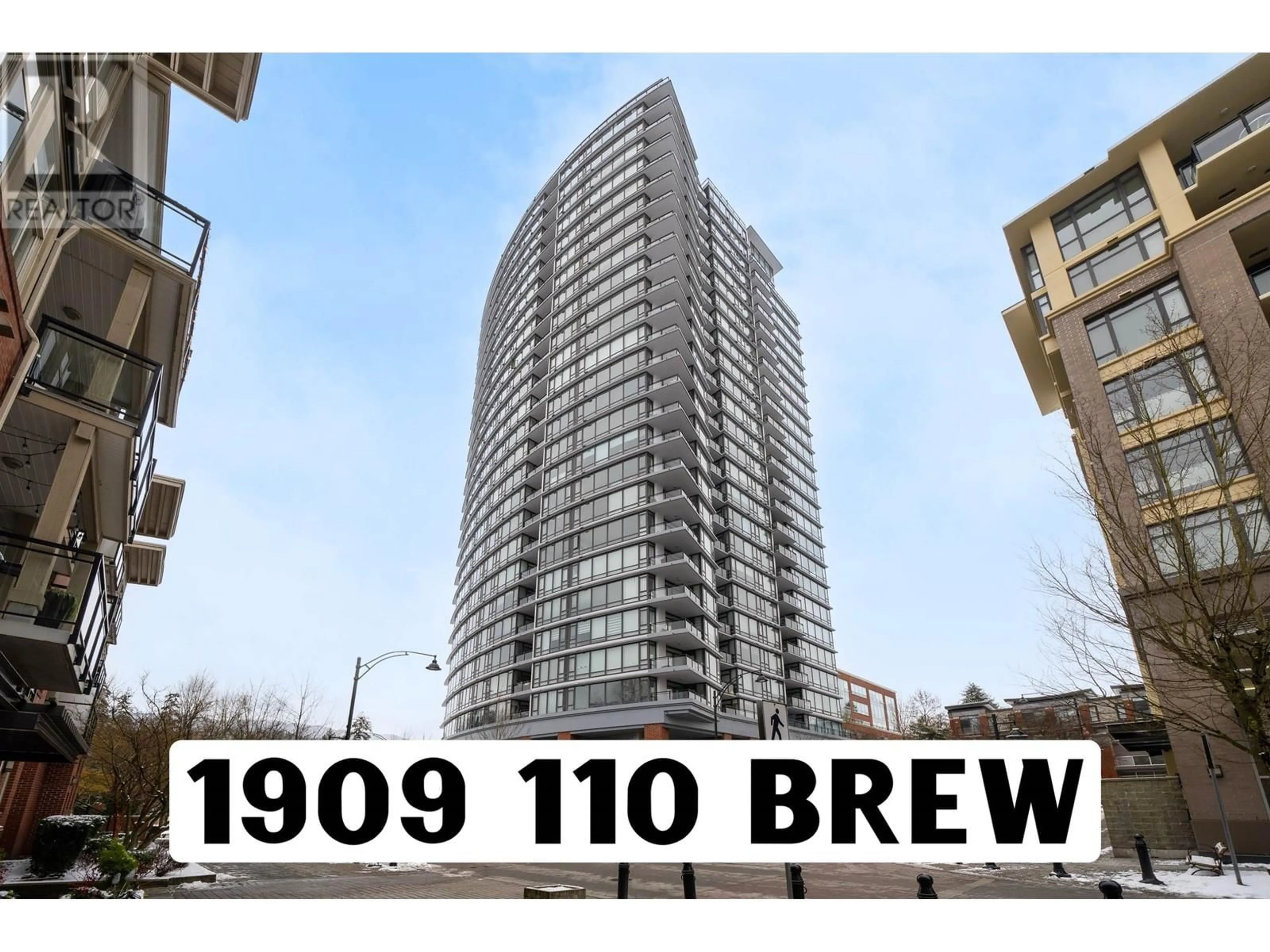 A pic from outside/outdoor area/front of a property/back of a property/a pic from drone, building for 1909 - 110 BREW STREET, Port Moody British Columbia V3H0E4