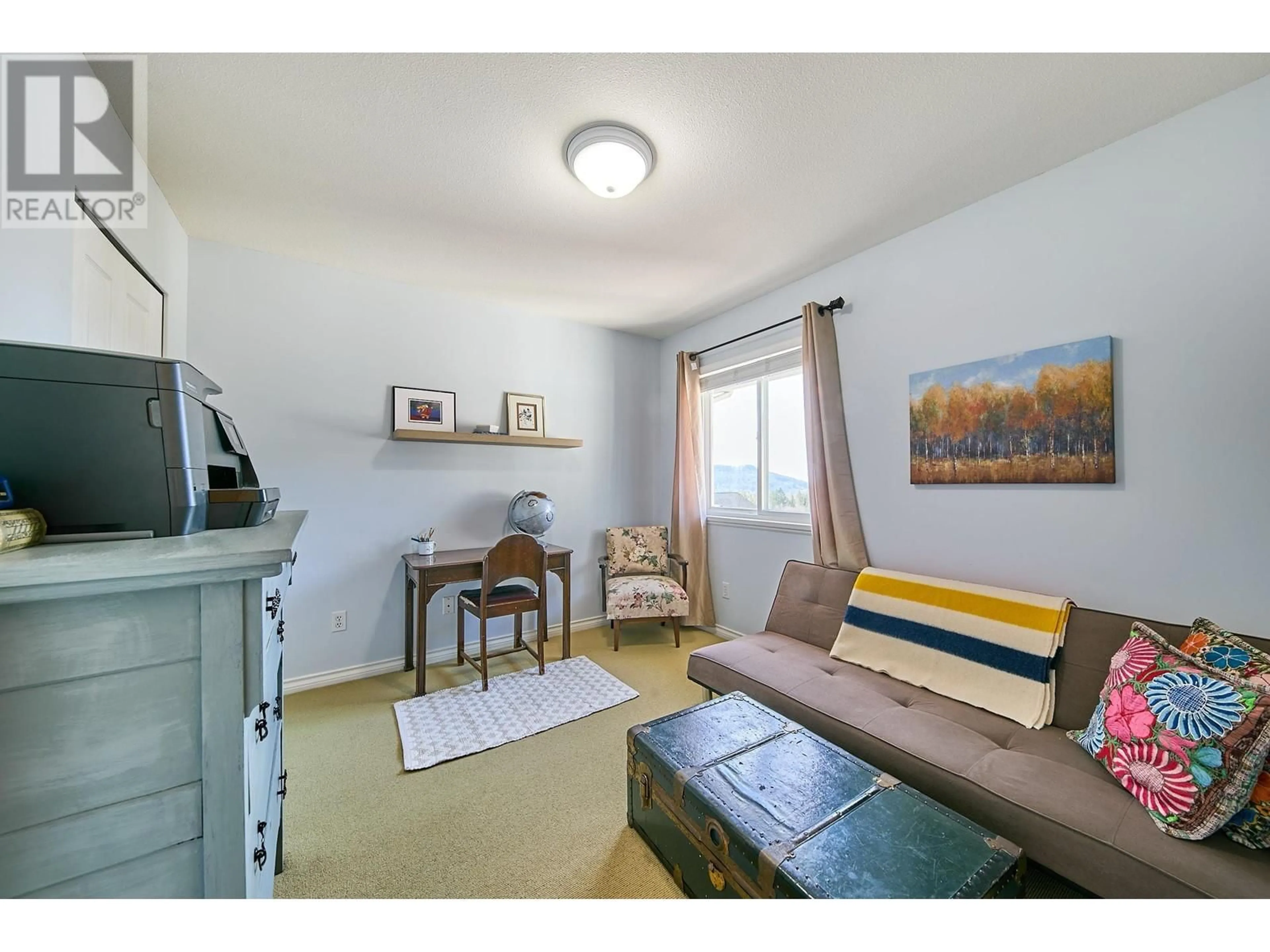 Living room with furniture, wood/laminate floor for 12171 270 STREET, Maple Ridge British Columbia V2W1X4