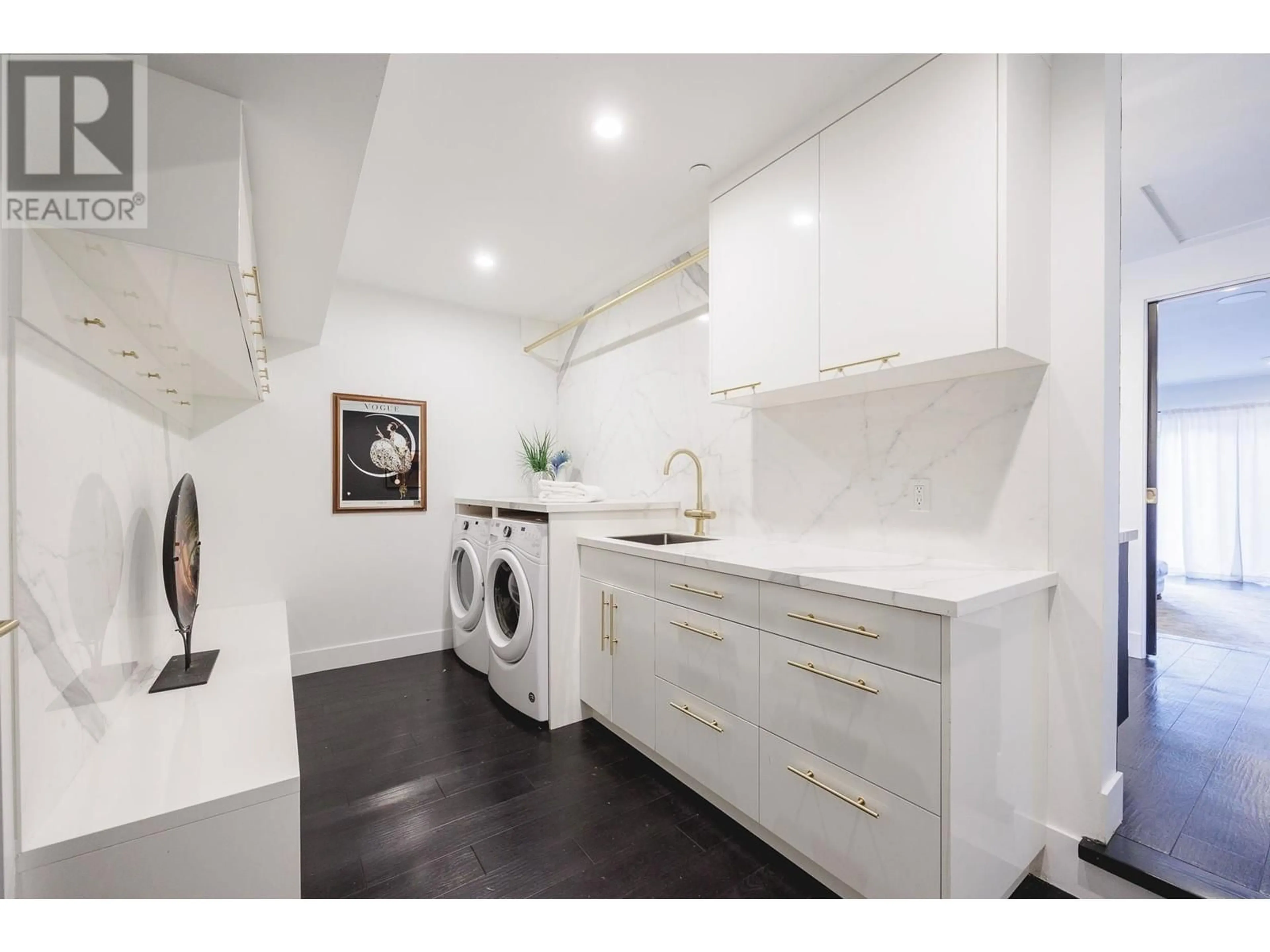 Laundry room for 22566 132 AVENUE, Maple Ridge British Columbia V4R2R2