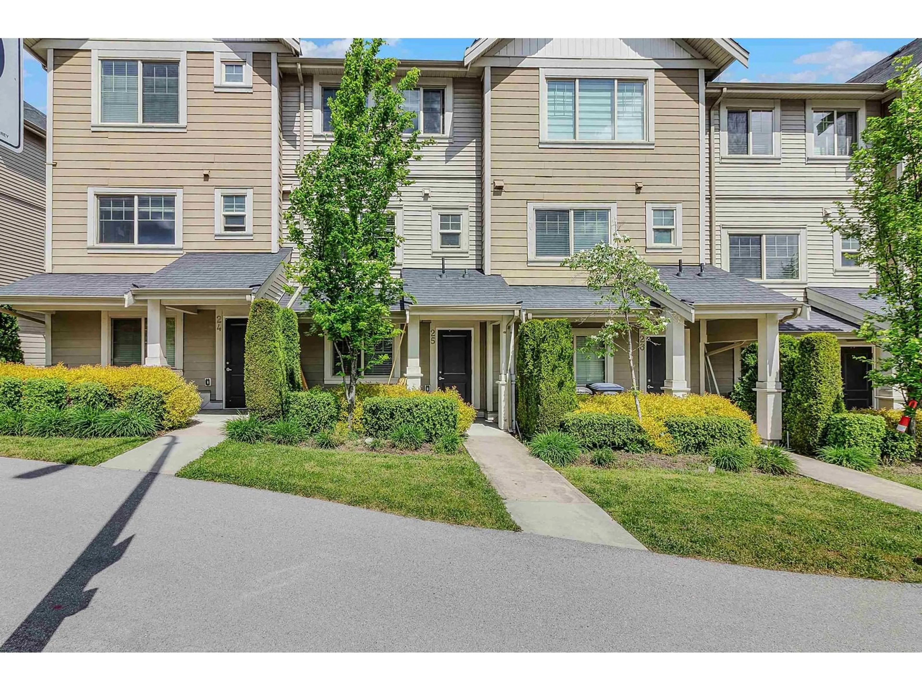 A pic from outside/outdoor area/front of a property/back of a property/a pic from drone, street for 25 - 19097 64, Surrey British Columbia V3S6X5