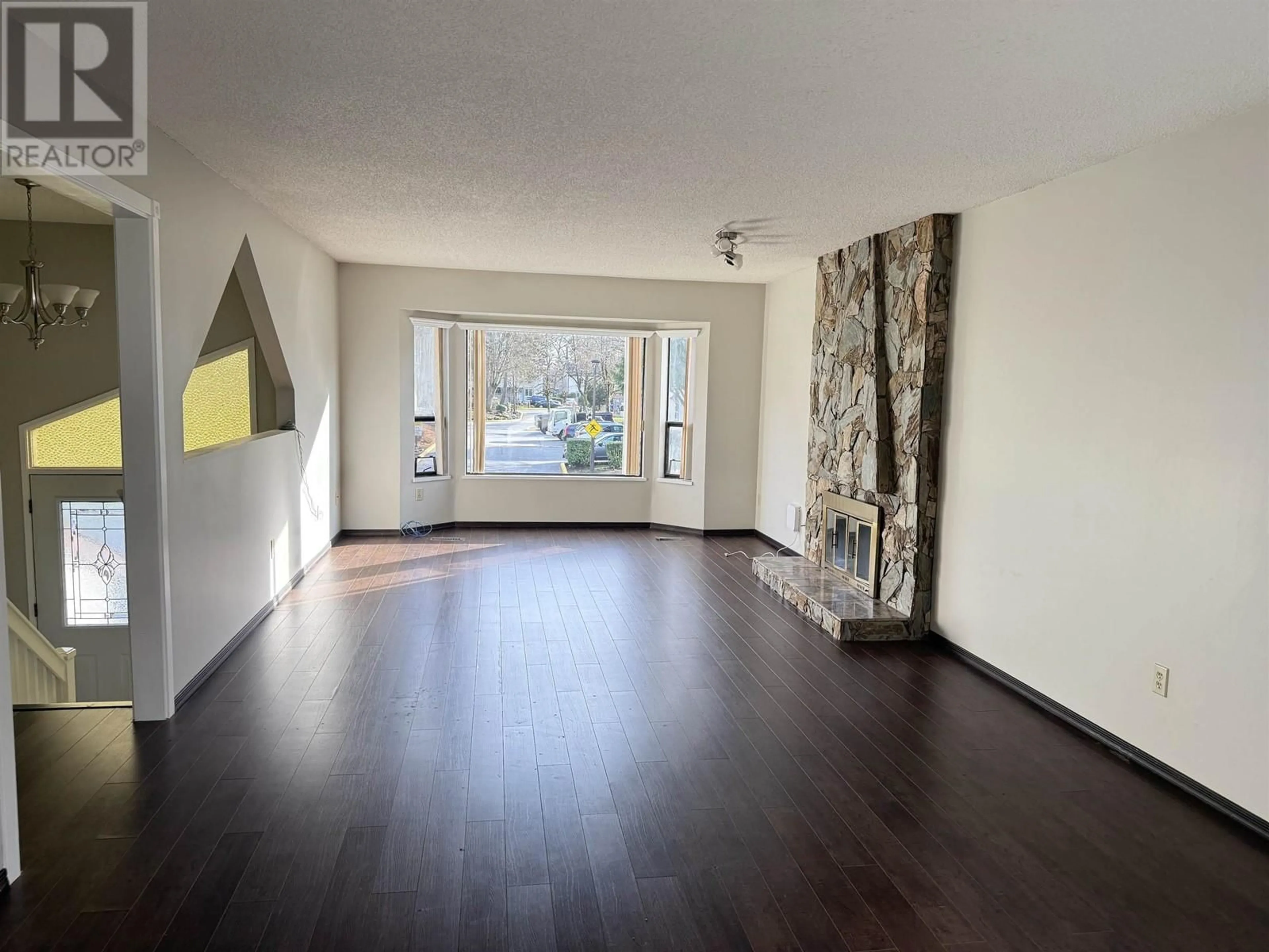 A pic of a room for 3185 TAHSIS AVENUE, Coquitlam British Columbia V3B6A2