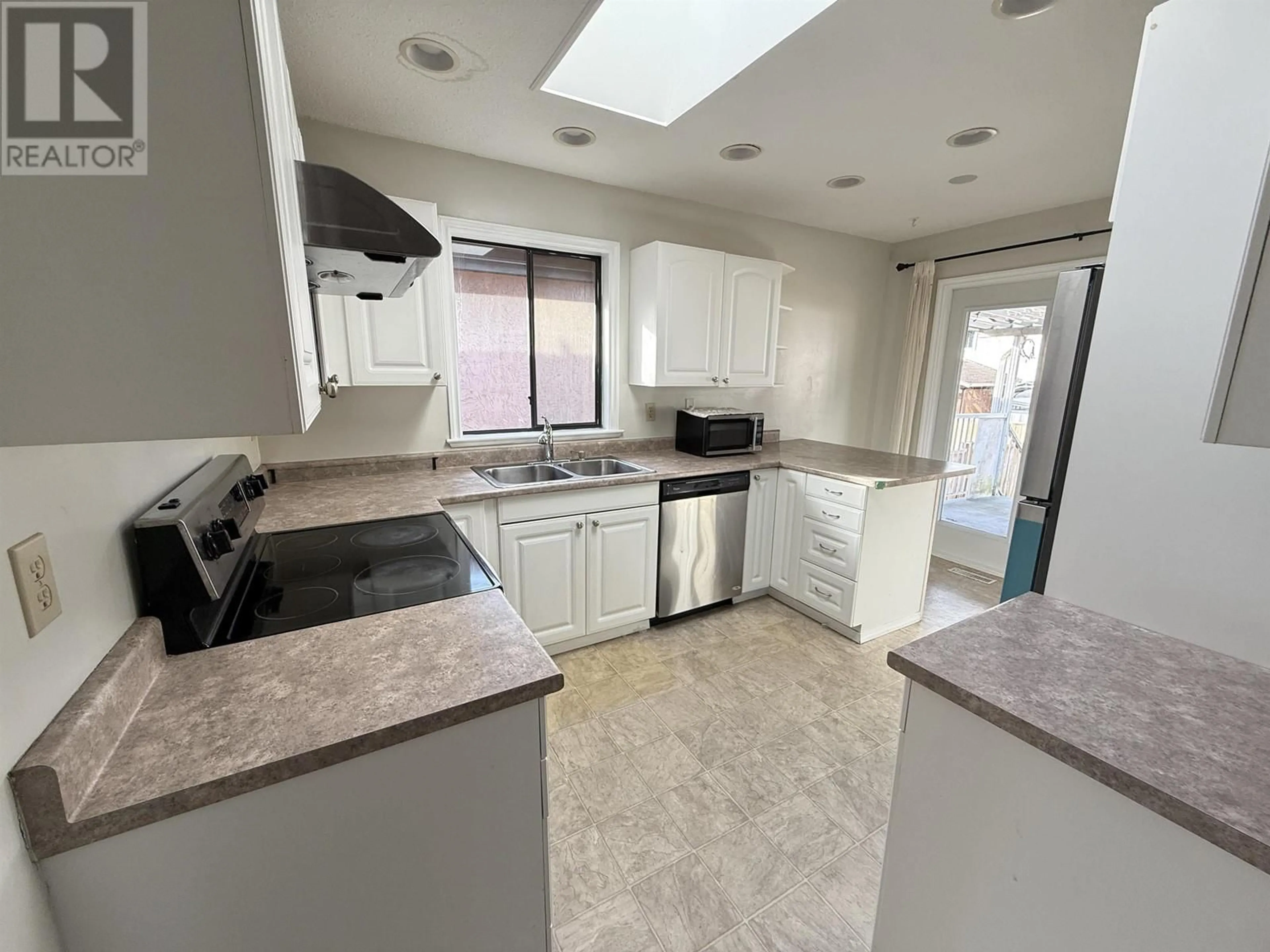 Unknown for 3185 TAHSIS AVENUE, Coquitlam British Columbia V3B6A2