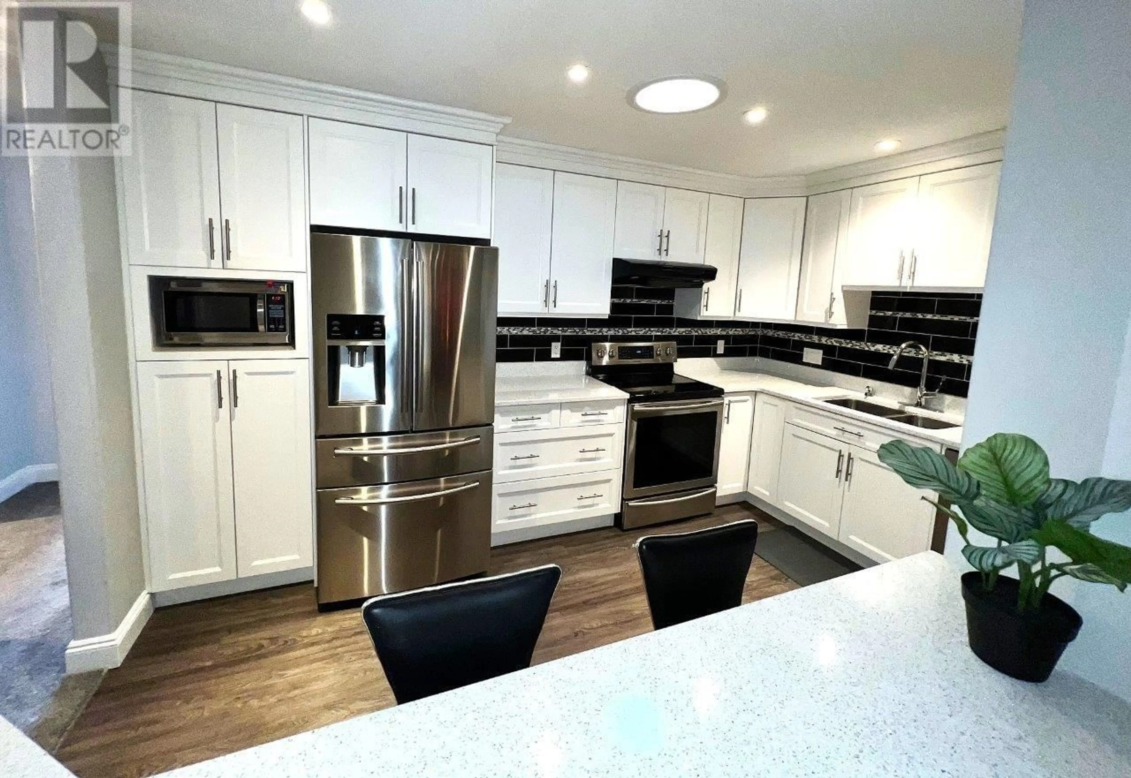 Open concept kitchen, unknown for 30 - 12071 232B STREET, Maple Ridge British Columbia V2X0Z7