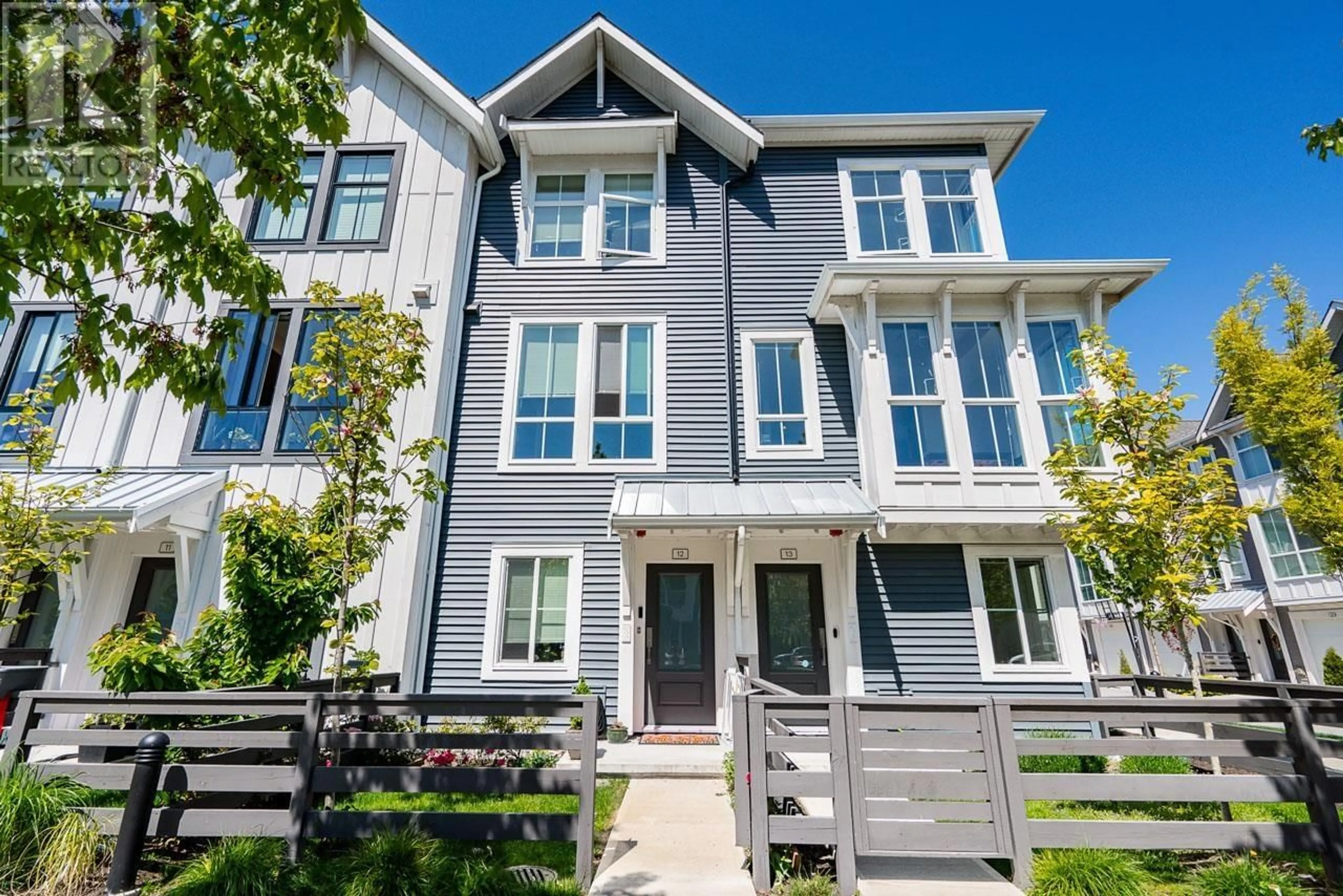 Home with vinyl exterior material, street for 13 - 4726 ORCA WAY, Delta British Columbia V4M0E7