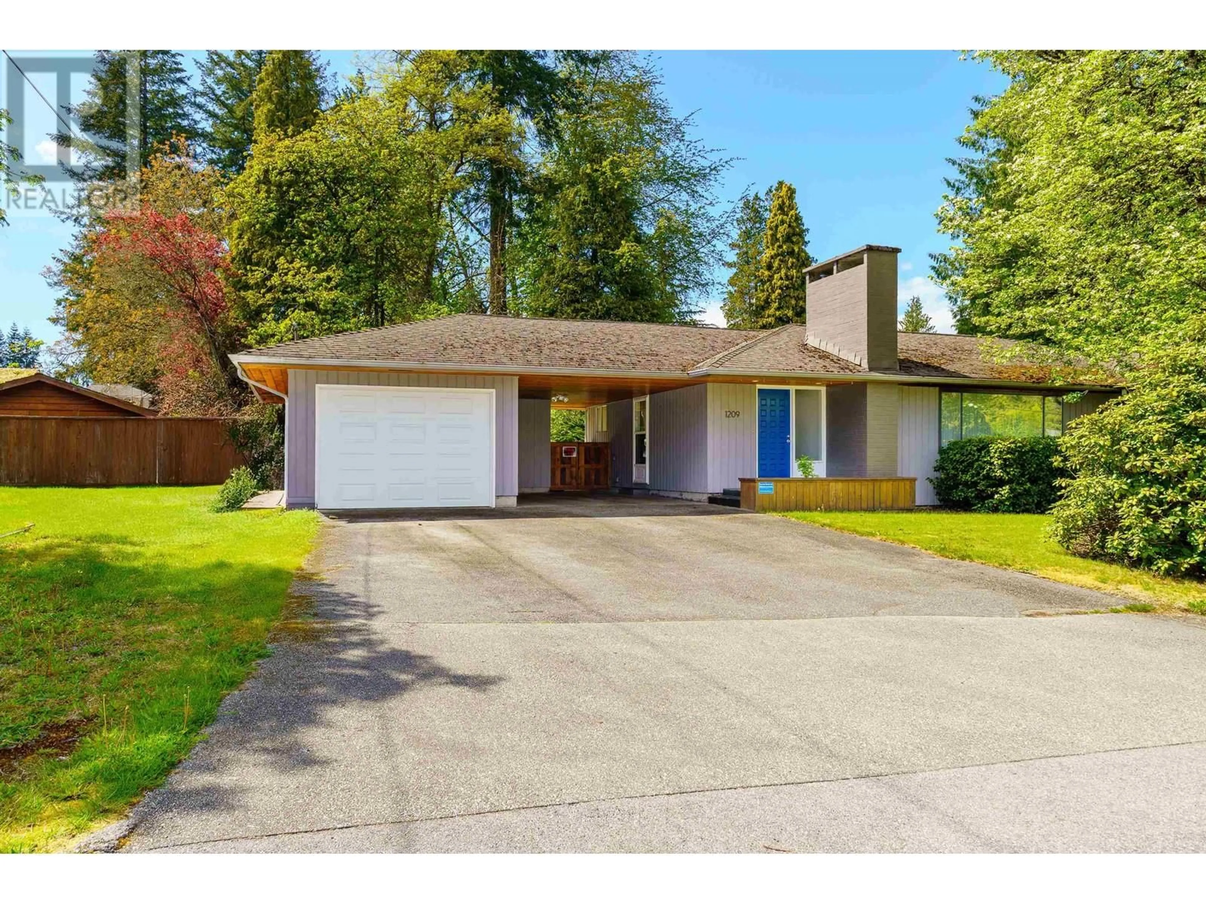 Home with vinyl exterior material, street for 1209 CREST COURT, Coquitlam British Columbia V3J5M1