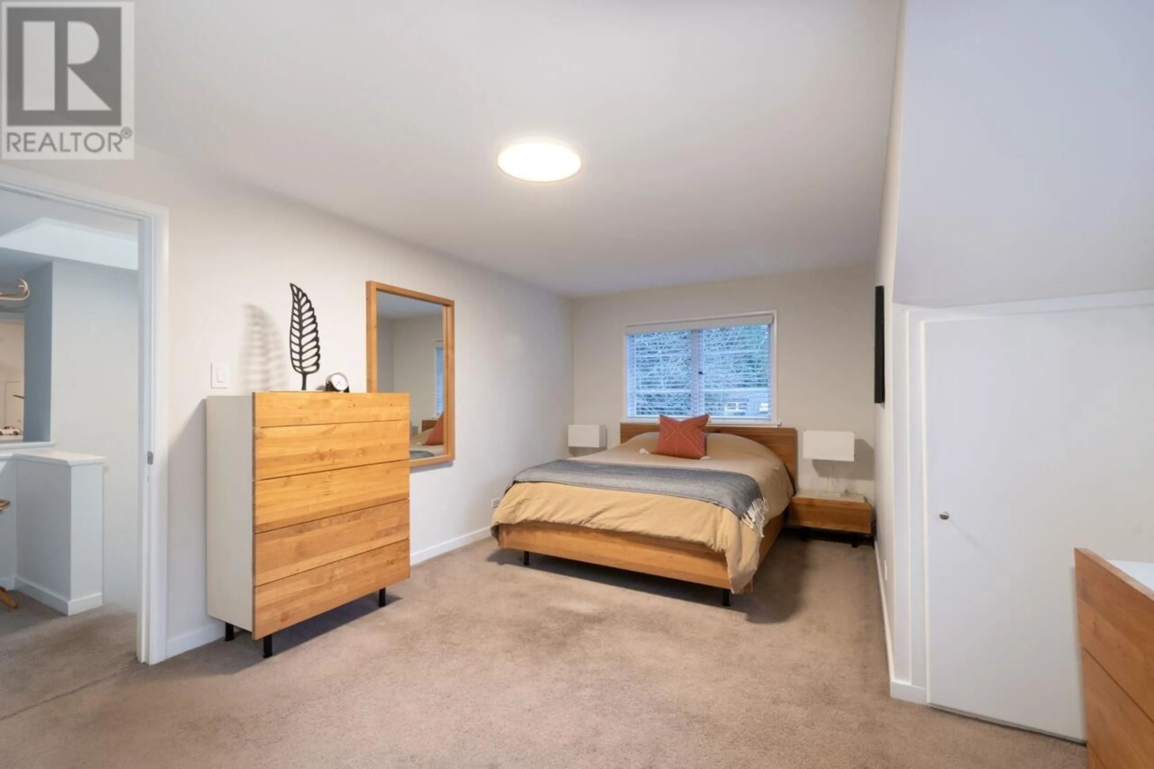 A pic of a room for 1310 29TH STREET, West Vancouver British Columbia V7V4M6
