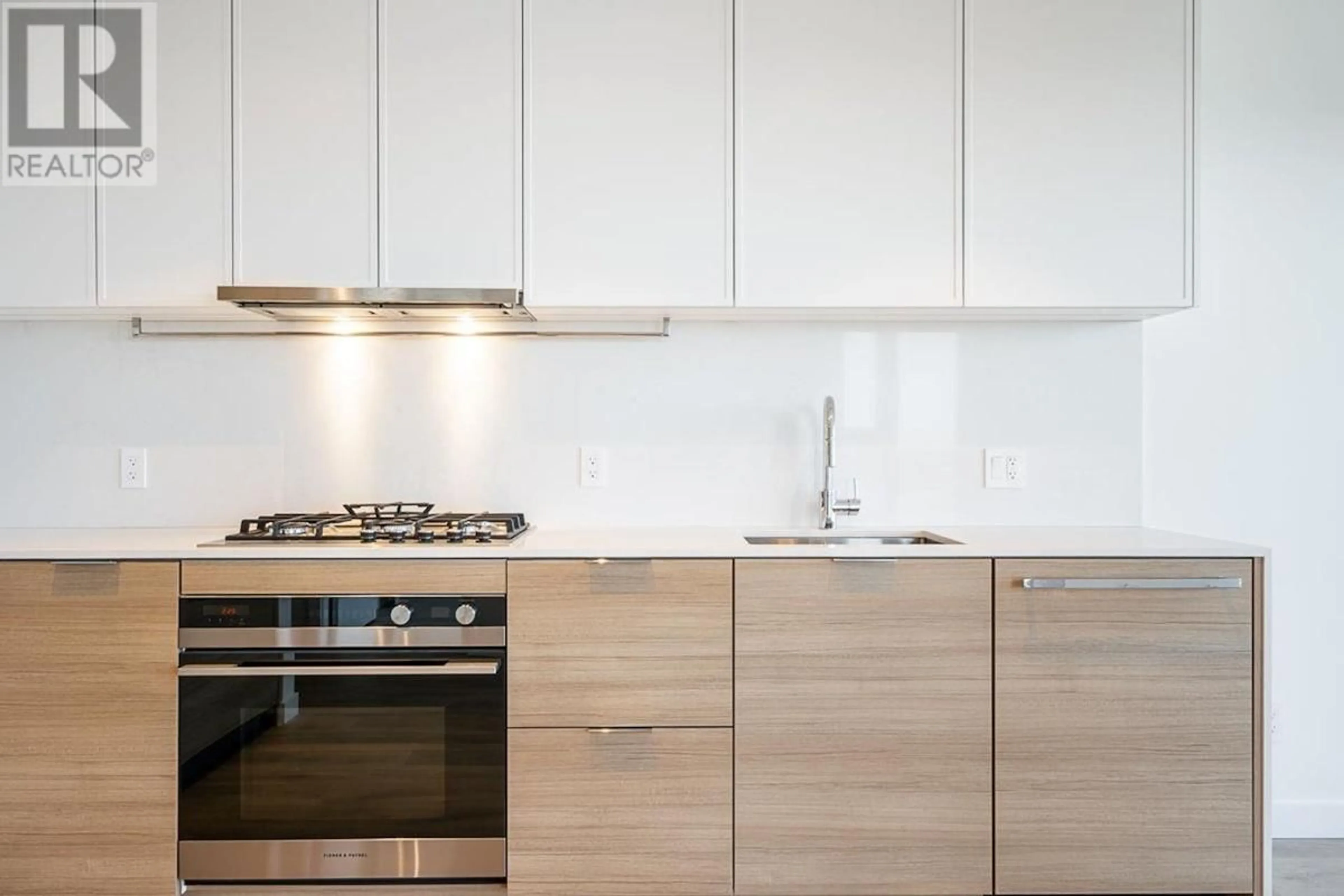 Standard kitchen, wood/laminate floor for 1003 - 1045 AUSTIN AVENUE, Coquitlam British Columbia V3K0G9