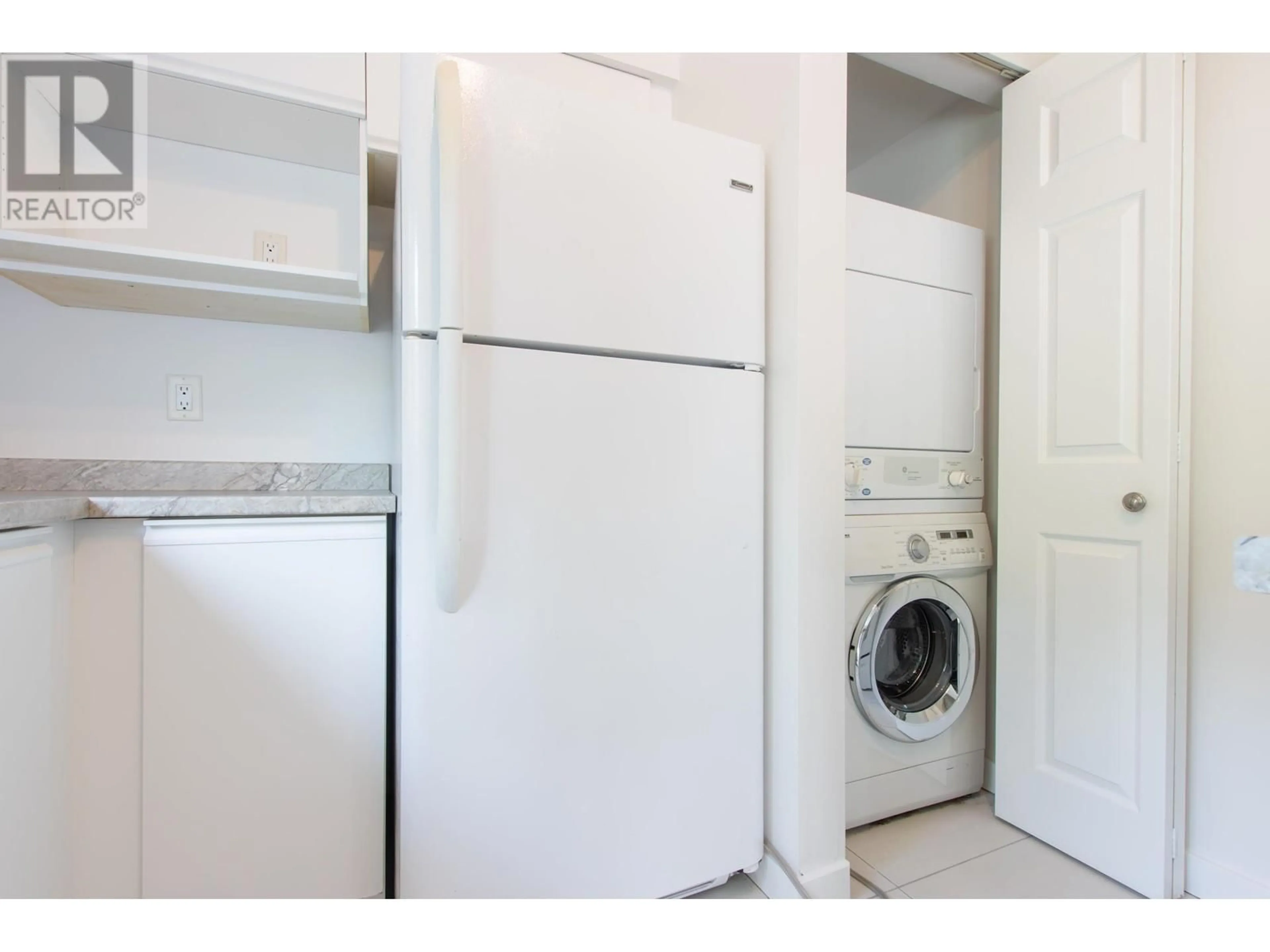 Laundry room for 108 - 40100 WILLOW CRESCENT, Squamish British Columbia V0N1T0