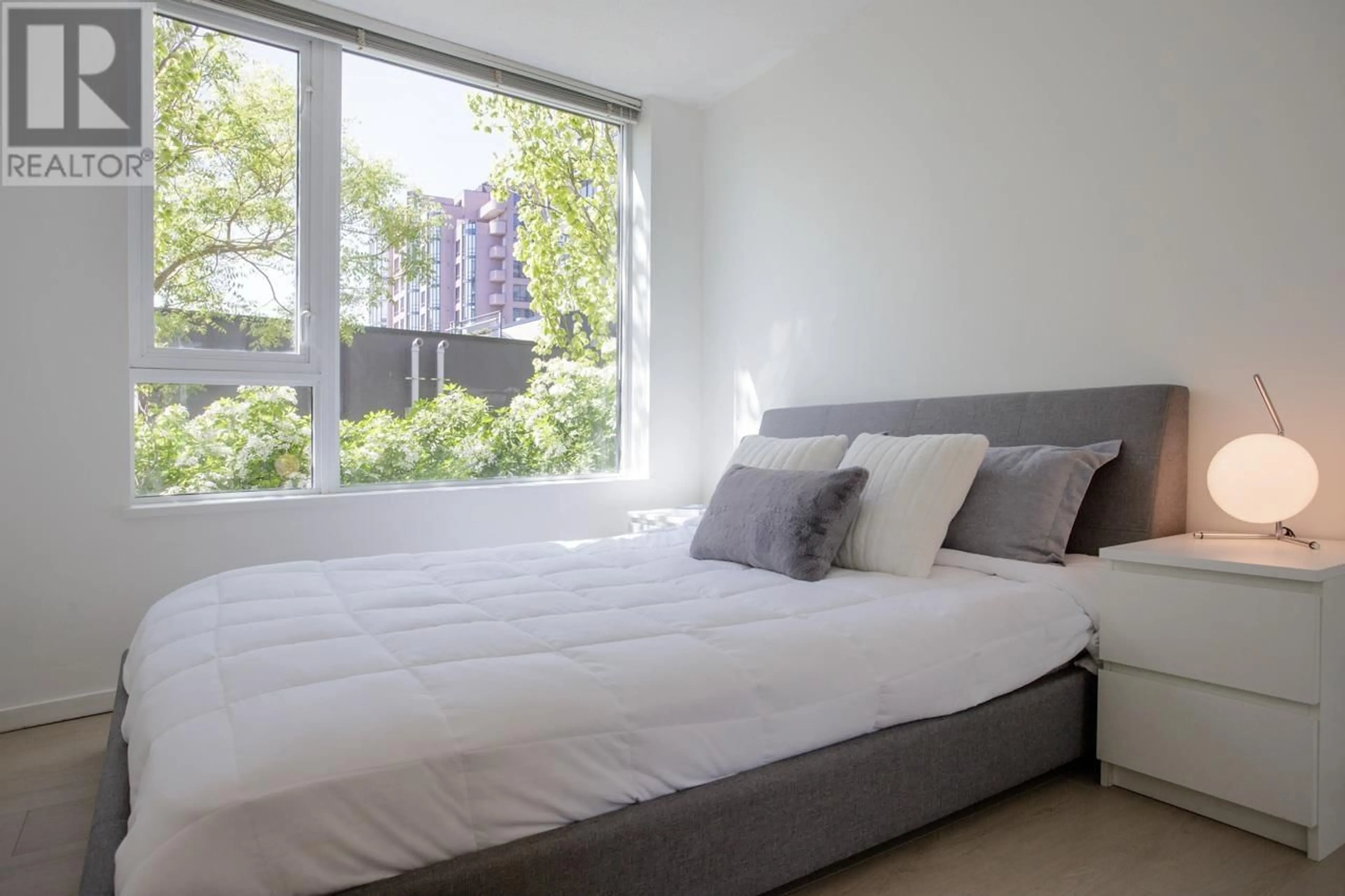 Bedroom with bed, unknown for 708 - 7733 FIRBRIDGE WAY, Richmond British Columbia V6X0M7