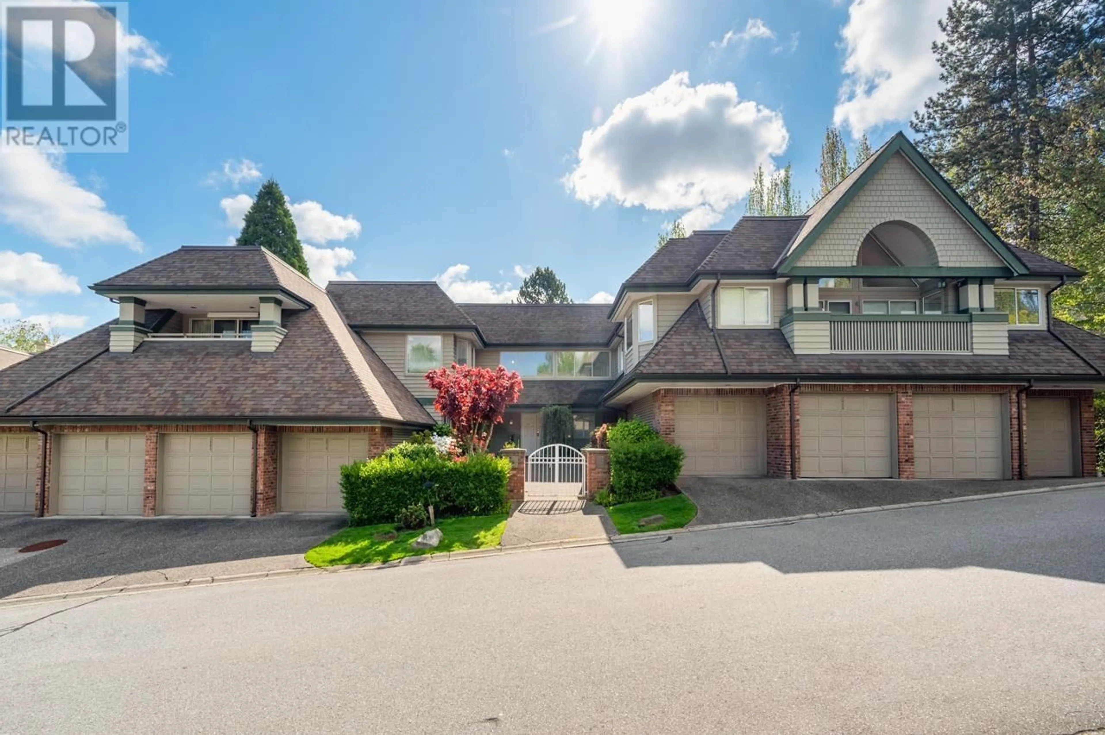 Unknown for 3985 CREEKSIDE PLACE, Burnaby British Columbia V5G4P8