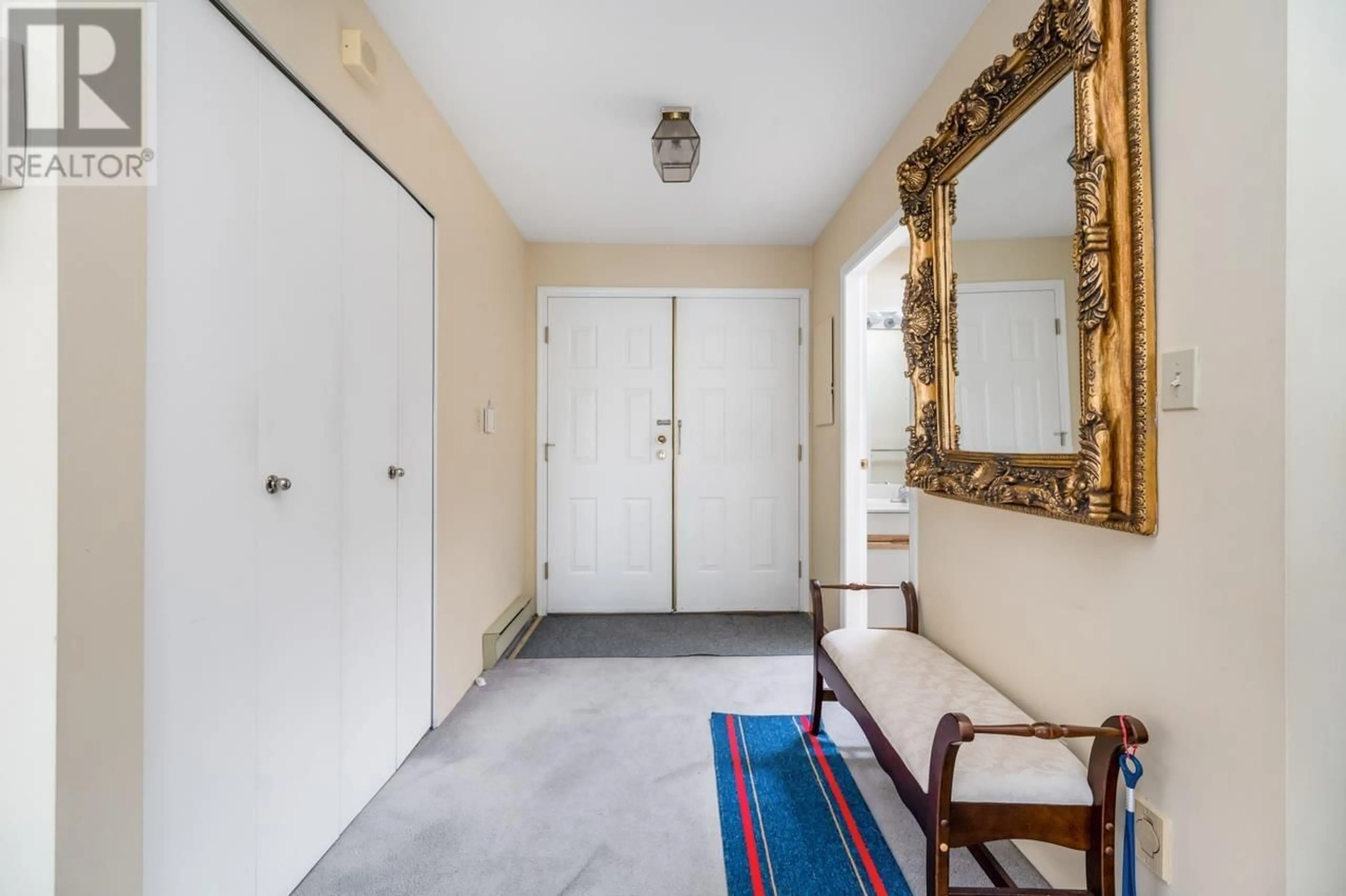 Indoor foyer for 3985 CREEKSIDE PLACE, Burnaby British Columbia V5G4P8