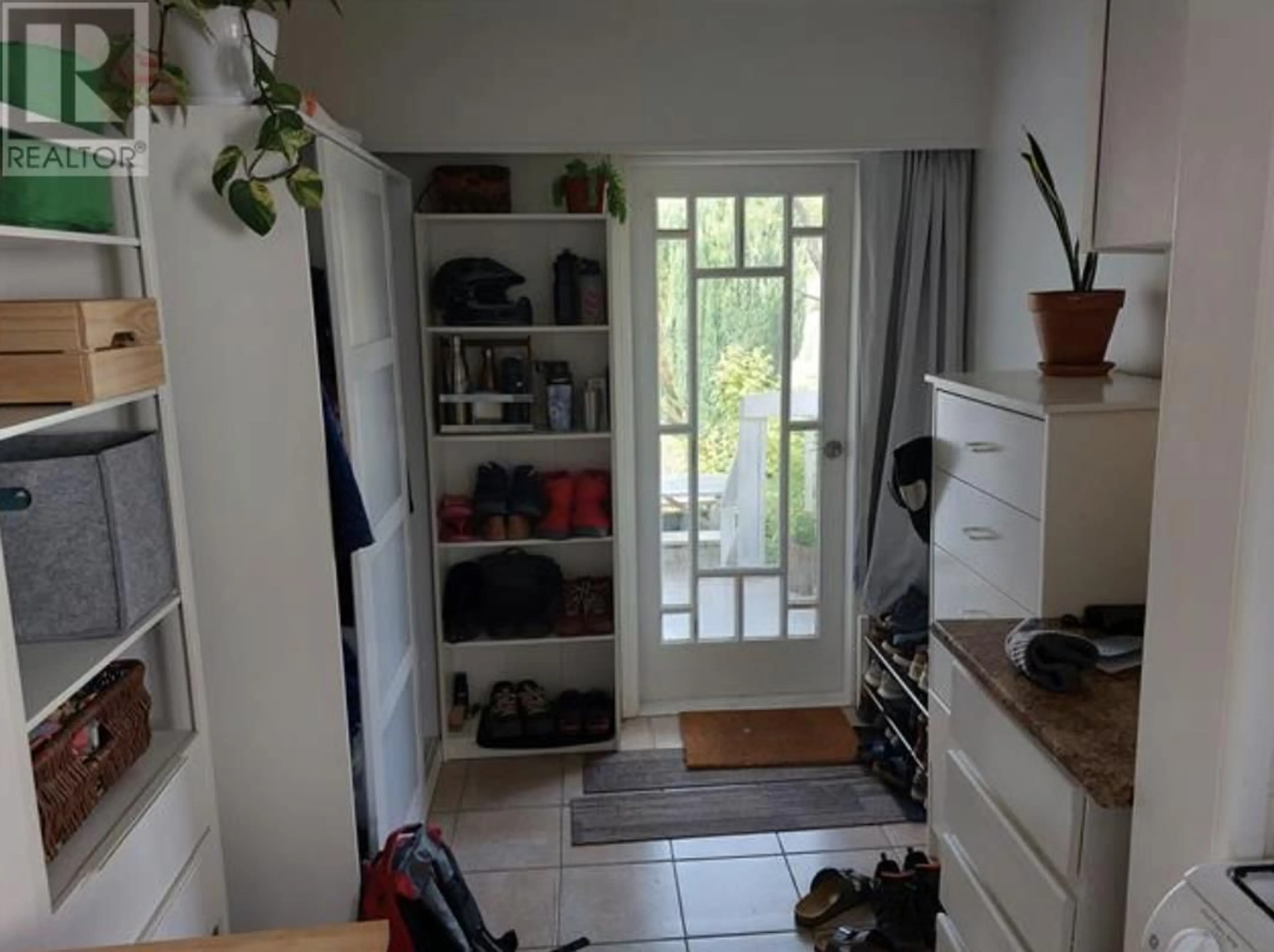 Unknown for 444 6TH STREET, North Vancouver British Columbia V7L1P9
