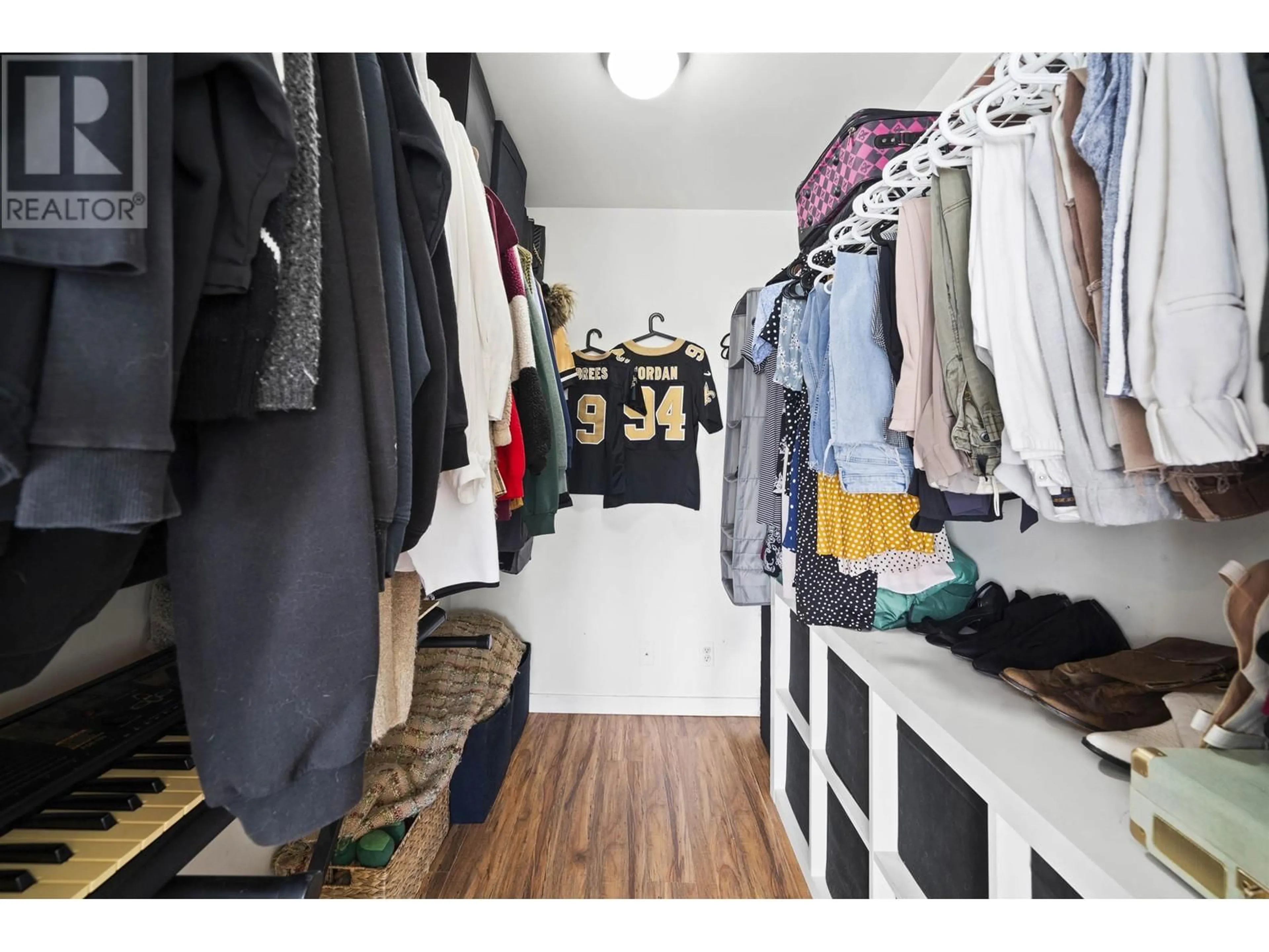 Storage room or clothes room or walk-in closet for 7628 MORLEY DRIVE, Burnaby British Columbia V5E2K4