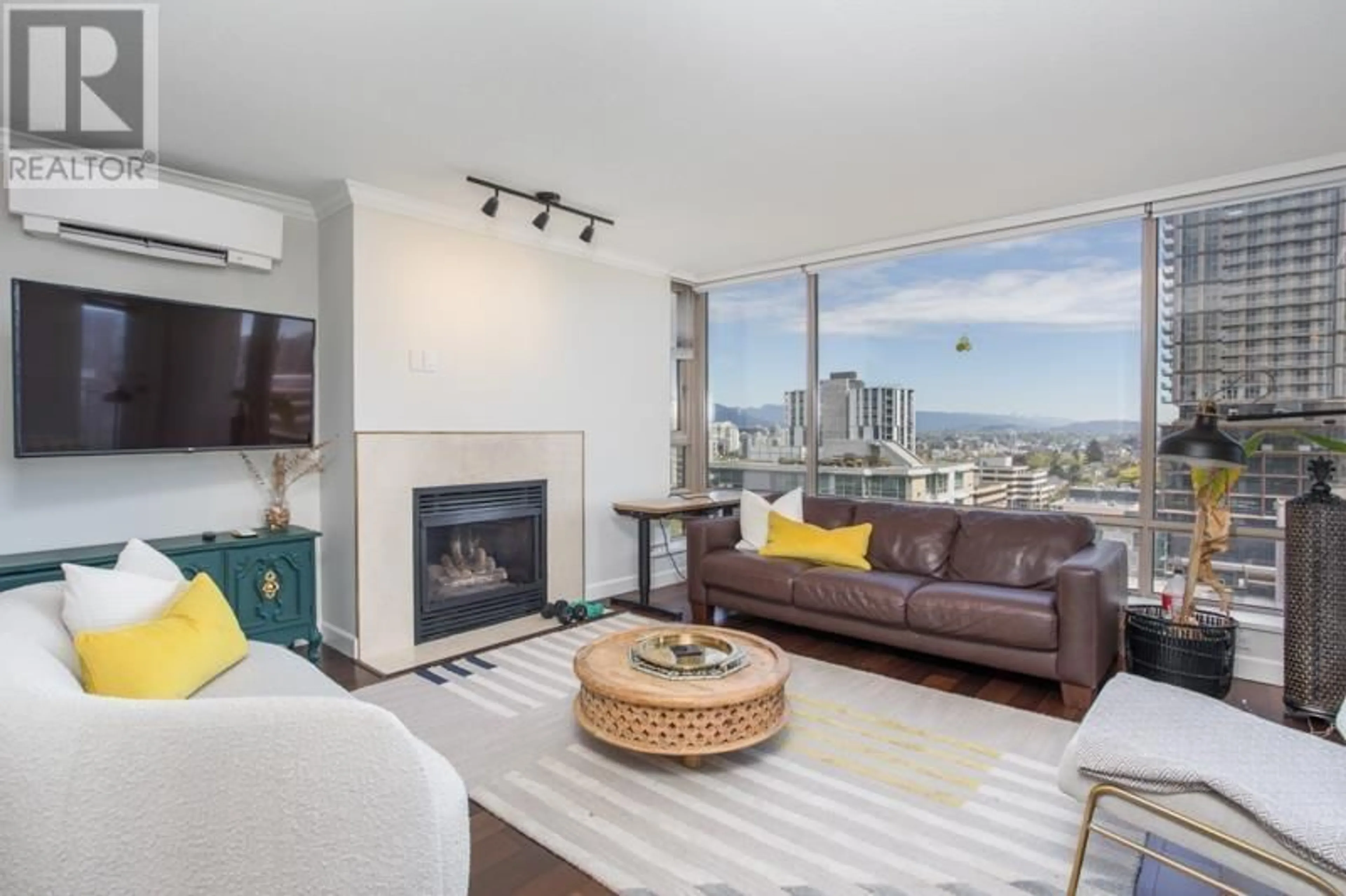 Living room with furniture, unknown for 1304 - 1590 8TH AVENUE, Vancouver British Columbia V6J4R8
