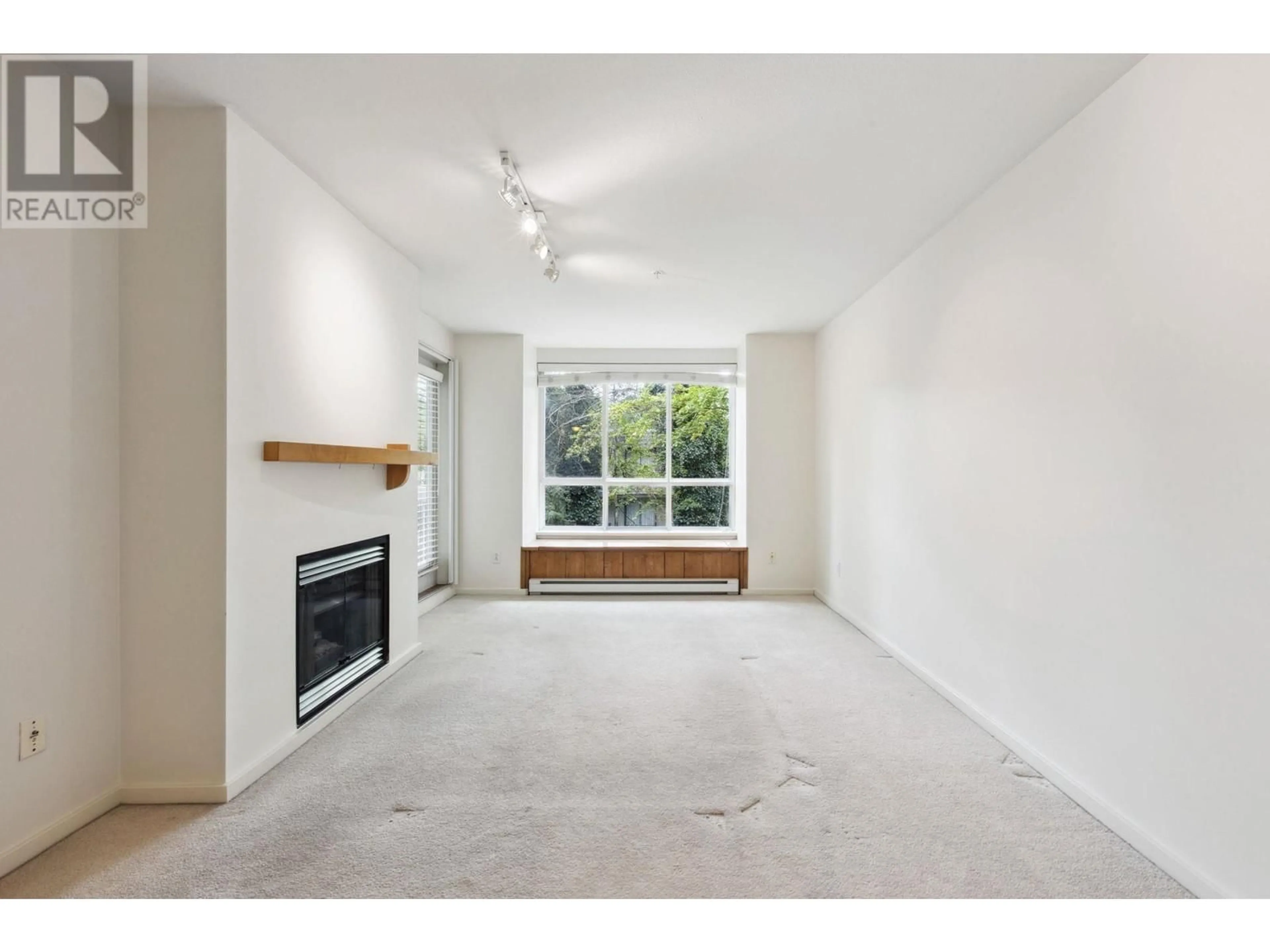 A pic of a room for 212 - 1111 LYNN VALLEY ROAD, North Vancouver British Columbia V7J3V4