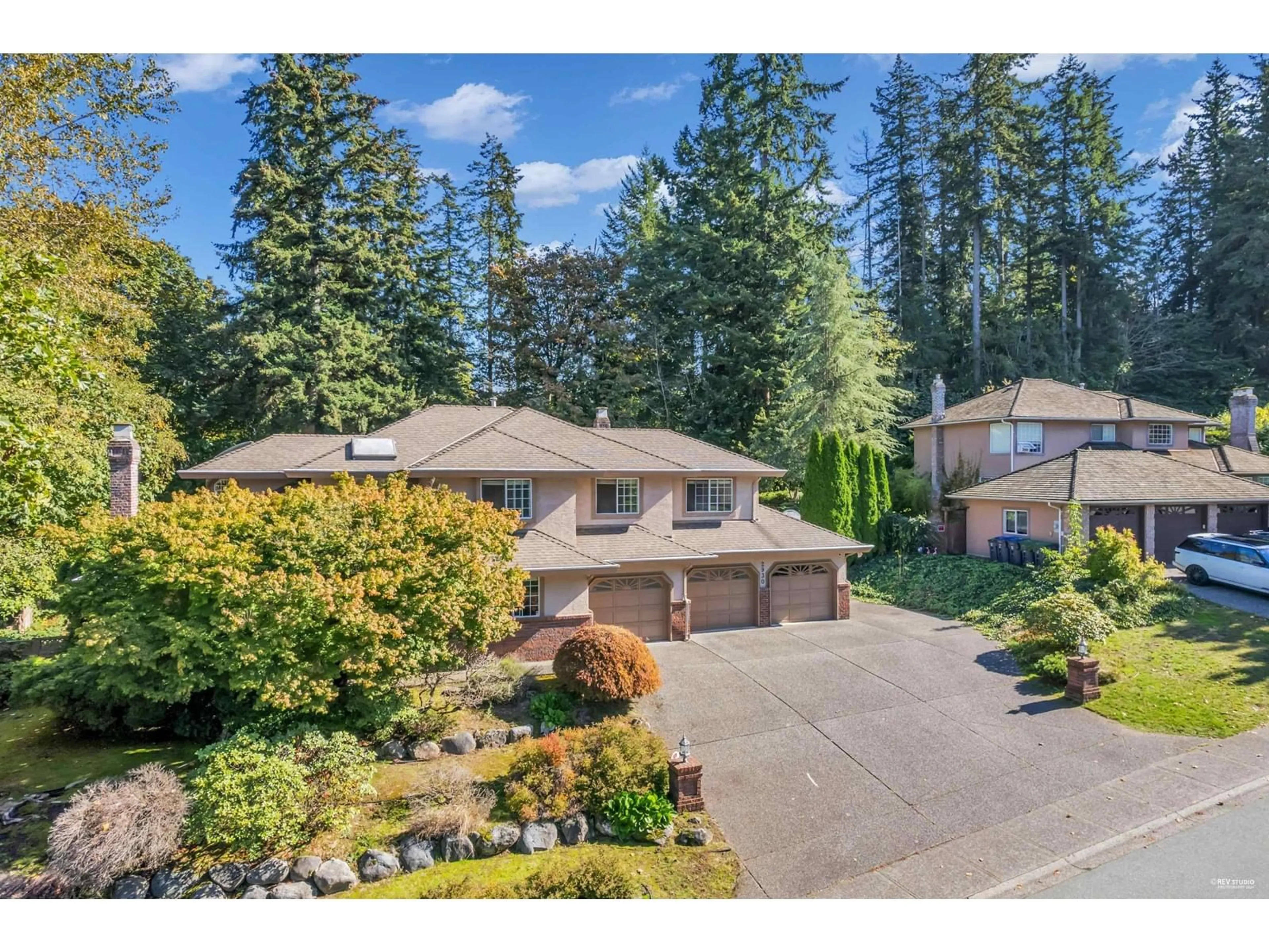 A pic from outside/outdoor area/front of a property/back of a property/a pic from drone, street for 2930 145A, Surrey British Columbia V4P1P7