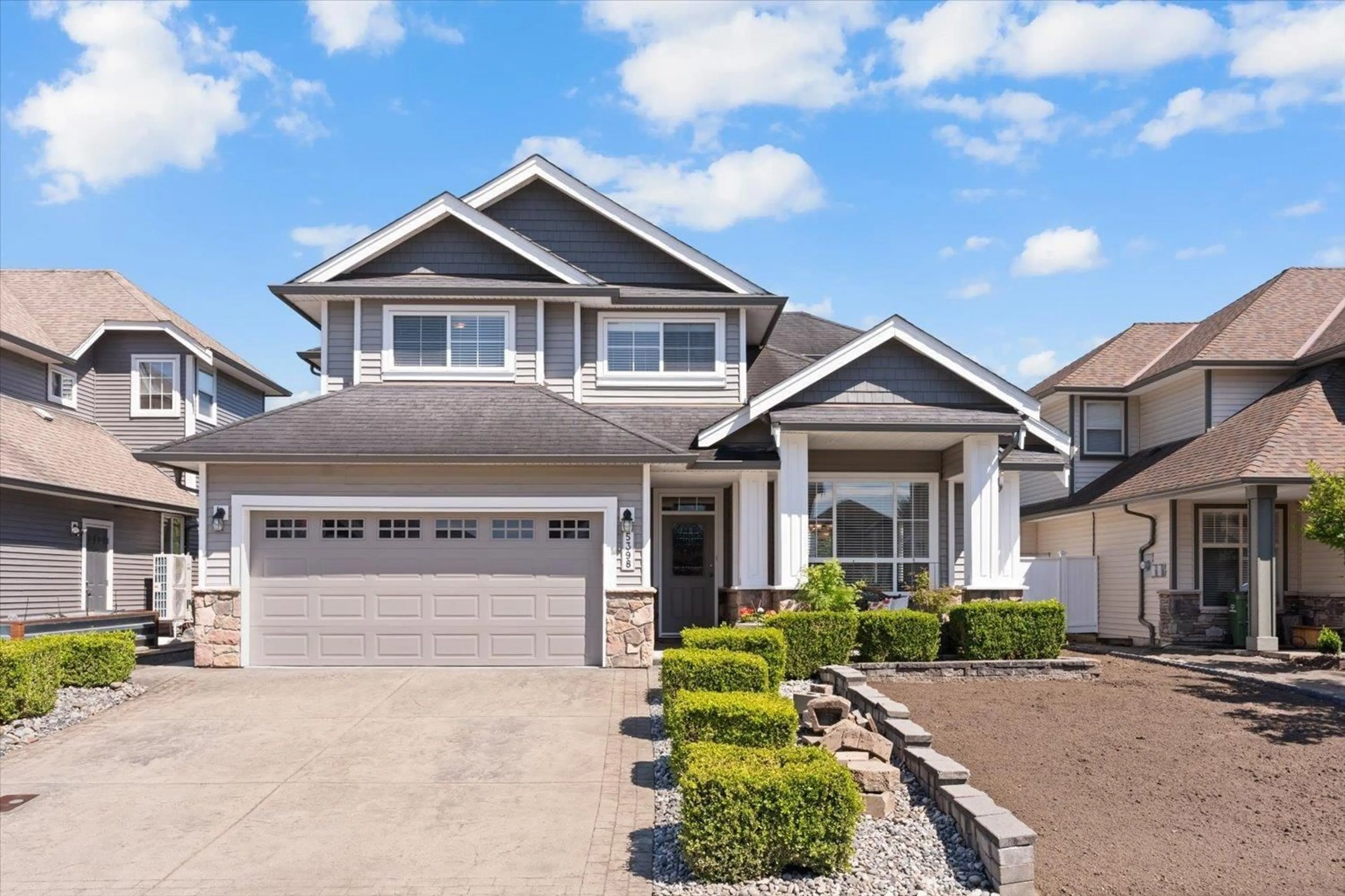 Home with vinyl exterior material, street for 5398 CHINOOK STREET, Chilliwack British Columbia V2R0A6