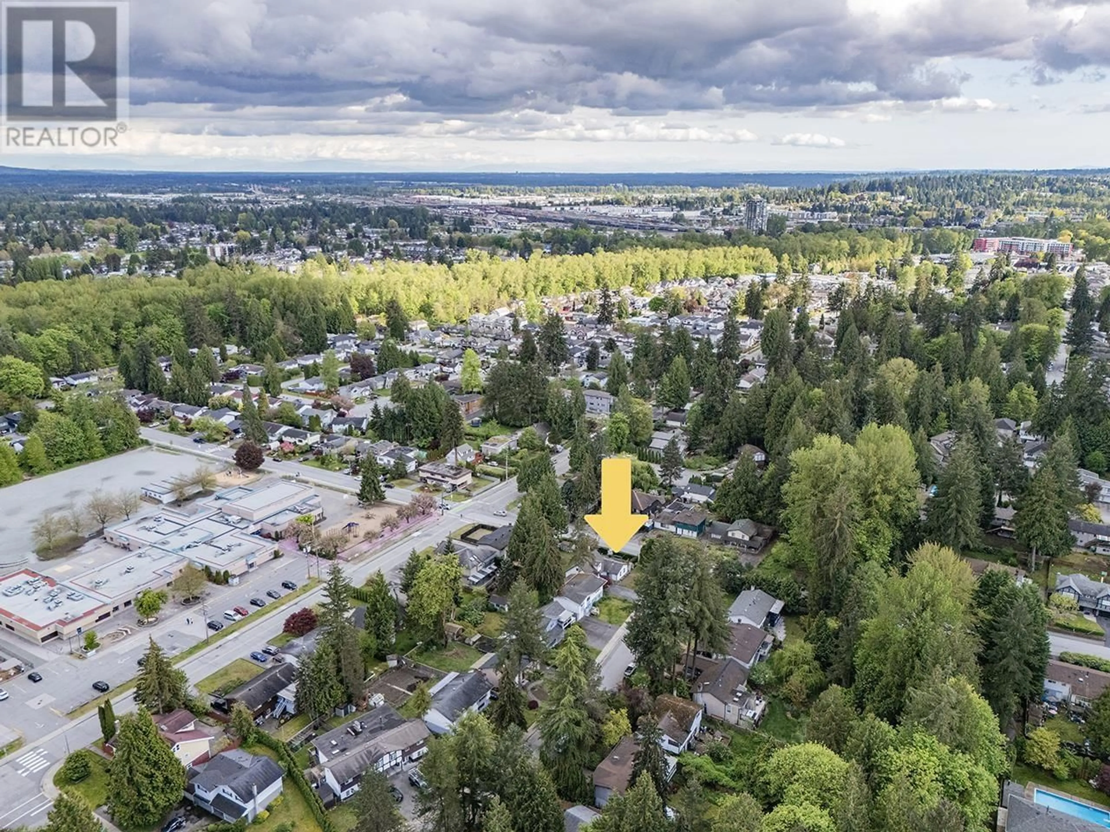 A pic from outside/outdoor area/front of a property/back of a property/a pic from drone, unknown for 3604 MCRAE CRESCENT, Port Coquitlam British Columbia V3B4P1