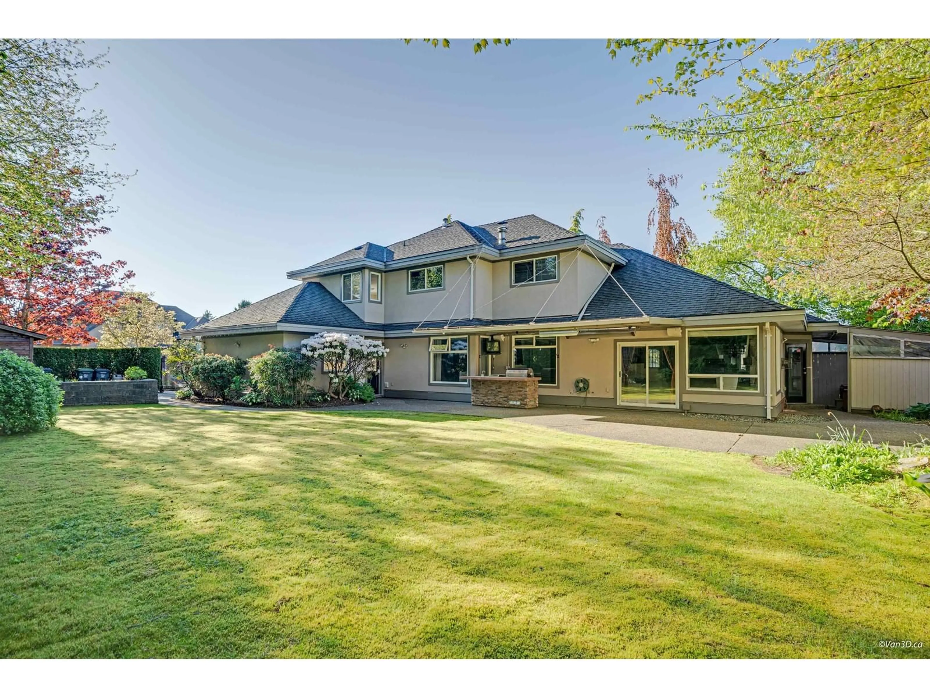 A pic from outside/outdoor area/front of a property/back of a property/a pic from drone, street for 14088 29A, Surrey British Columbia V4P2J8