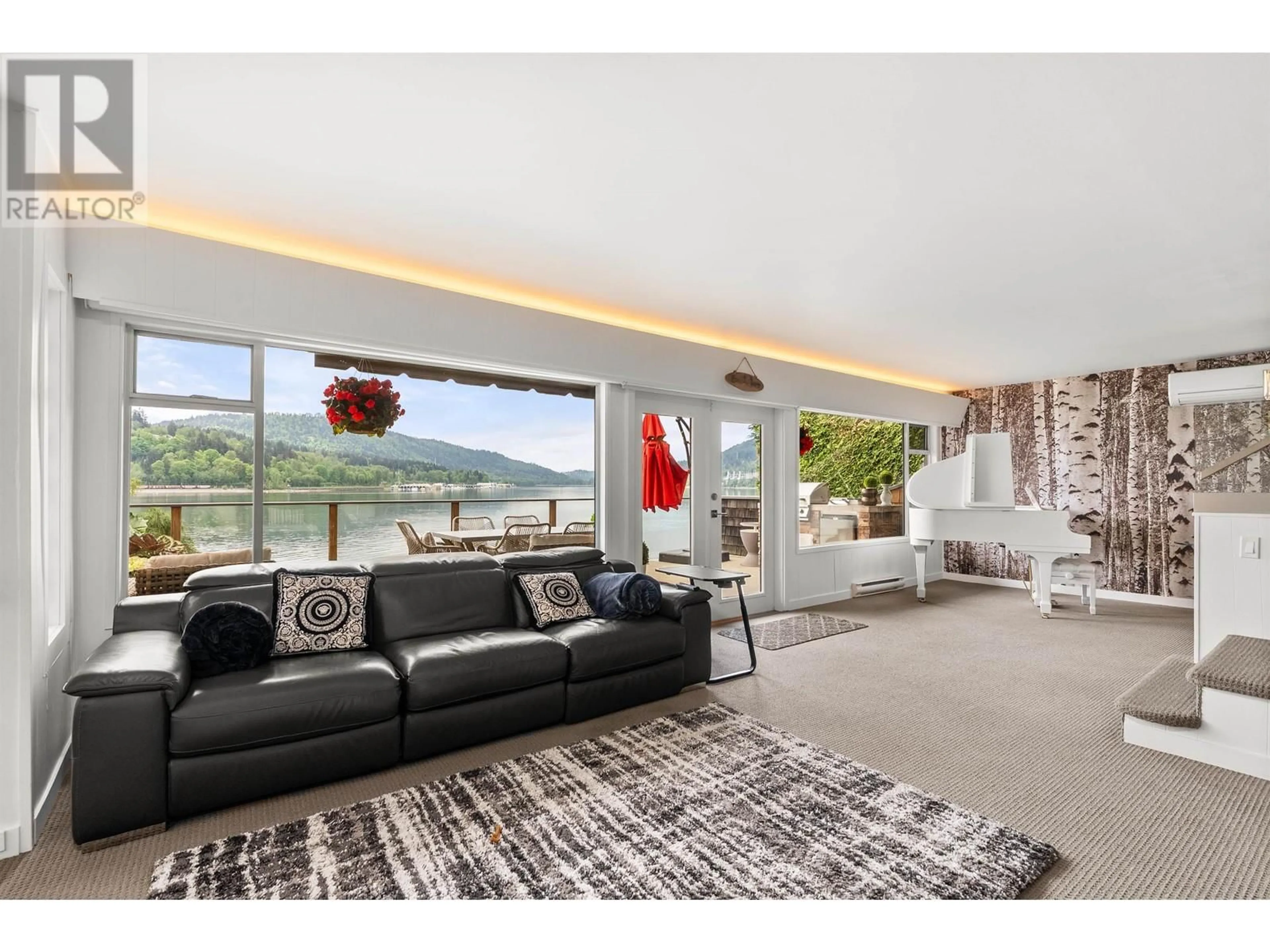 Living room with furniture, unknown for 1188 ALDERSIDE ROAD, Port Moody British Columbia V3H3A6
