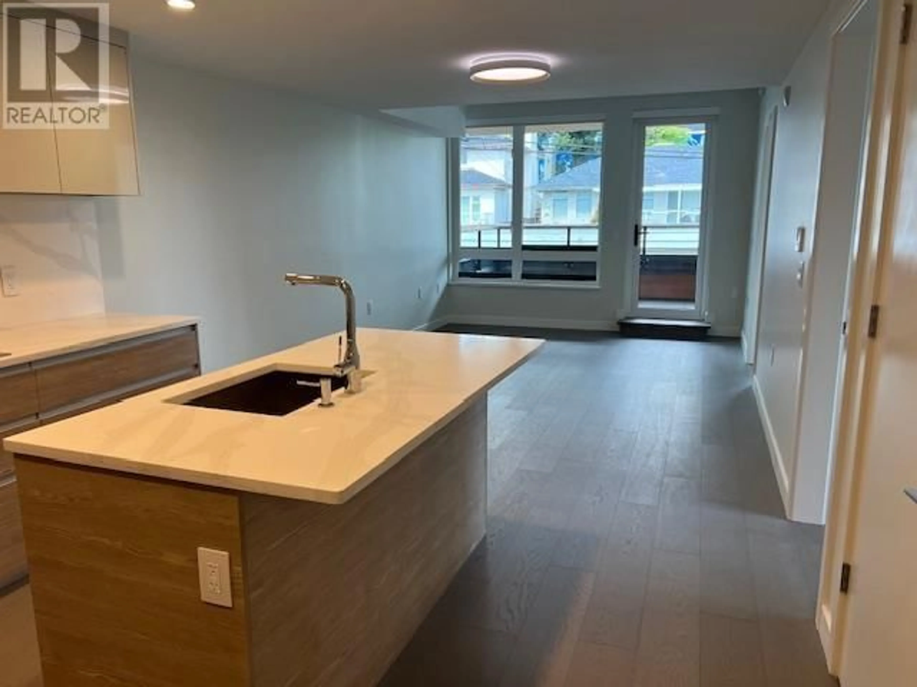 Unknown for 205 - 485 63RD AVENUE, Vancouver British Columbia V5X2J3