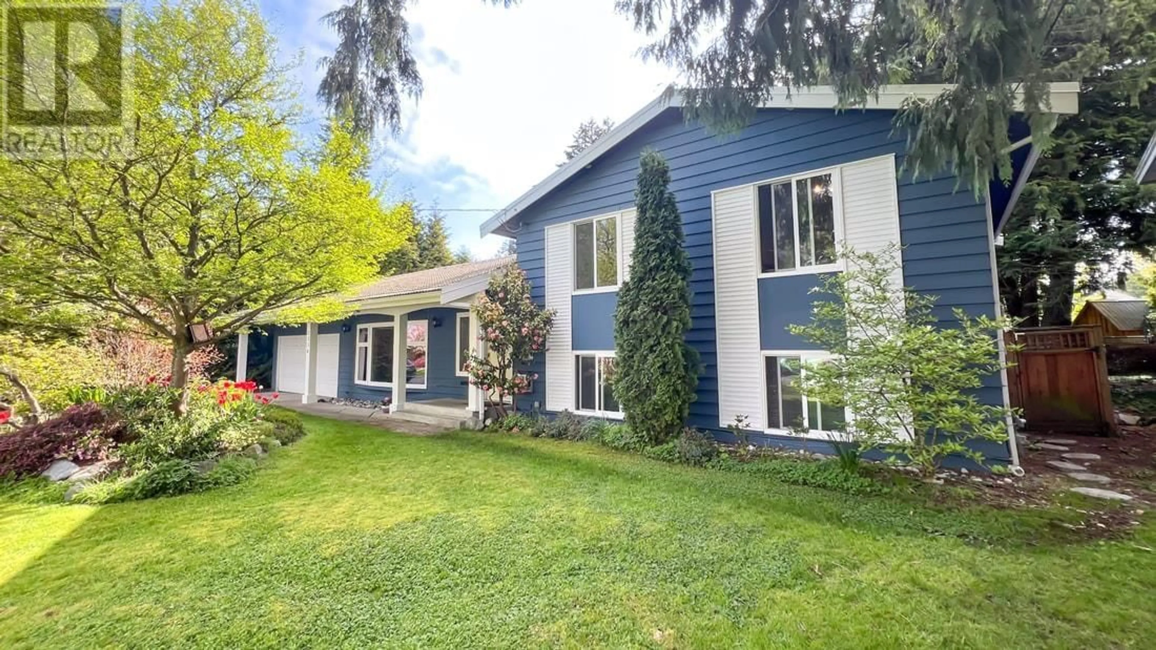 A pic from outside/outdoor area/front of a property/back of a property/a pic from drone, unknown for 5334 UPLAND DRIVE, Delta British Columbia V4M2G4