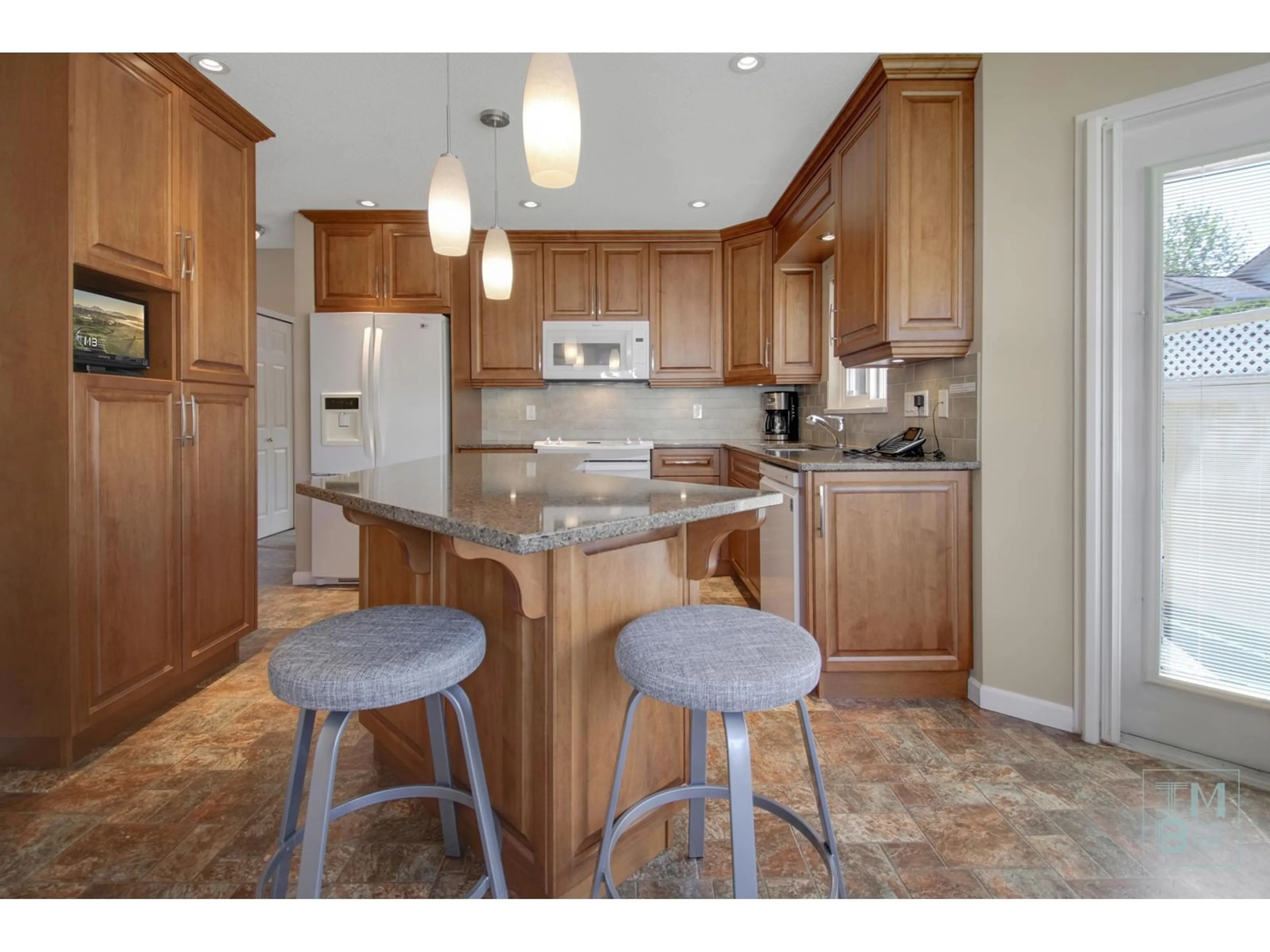 Open concept kitchen, unknown for 12 - 21138 88TH, Langley British Columbia V1M2G7
