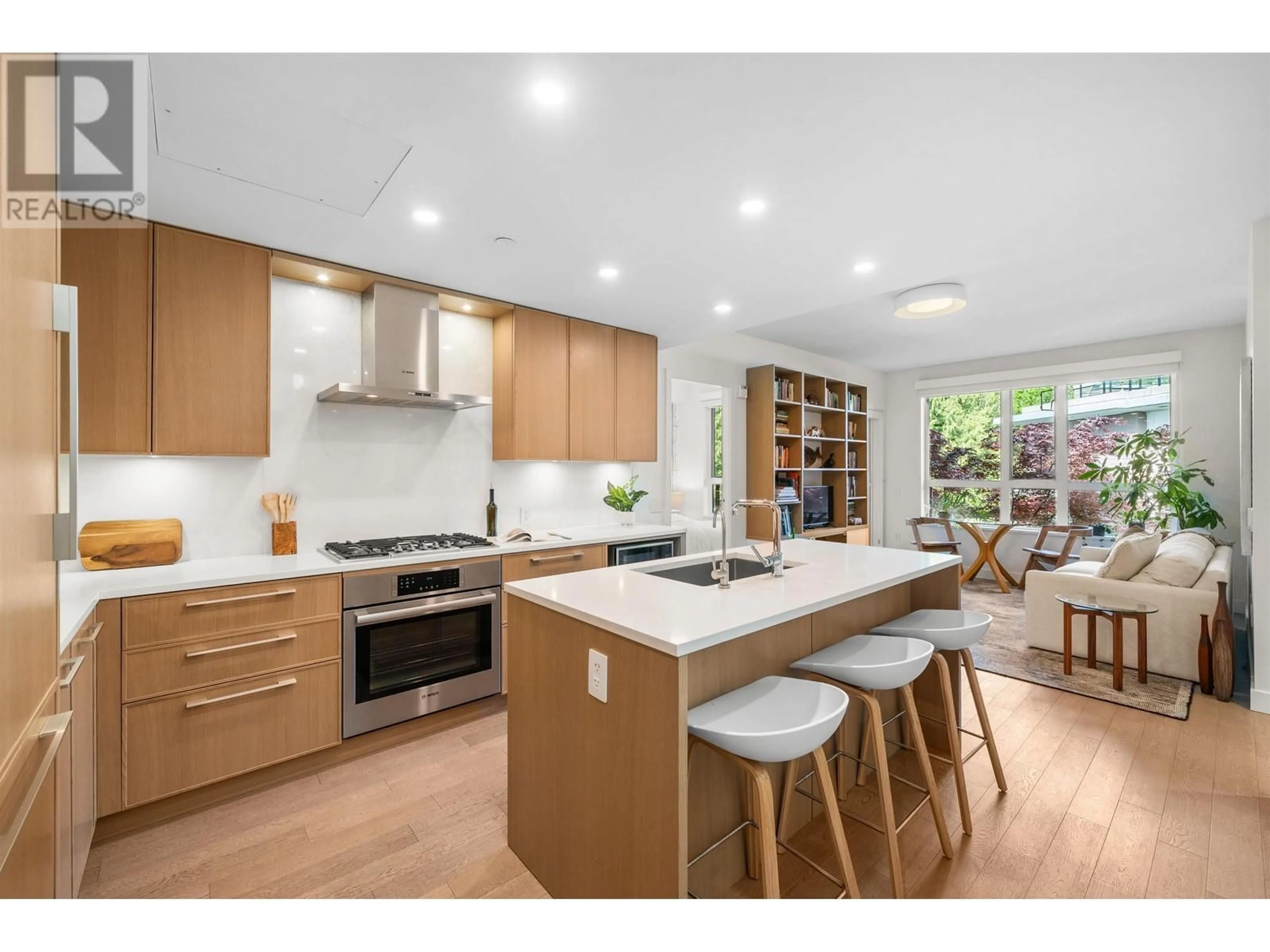 Open concept kitchen, unknown for 321 - 3220 CONNAUGHT CRESCENT, North Vancouver British Columbia V7R0A5