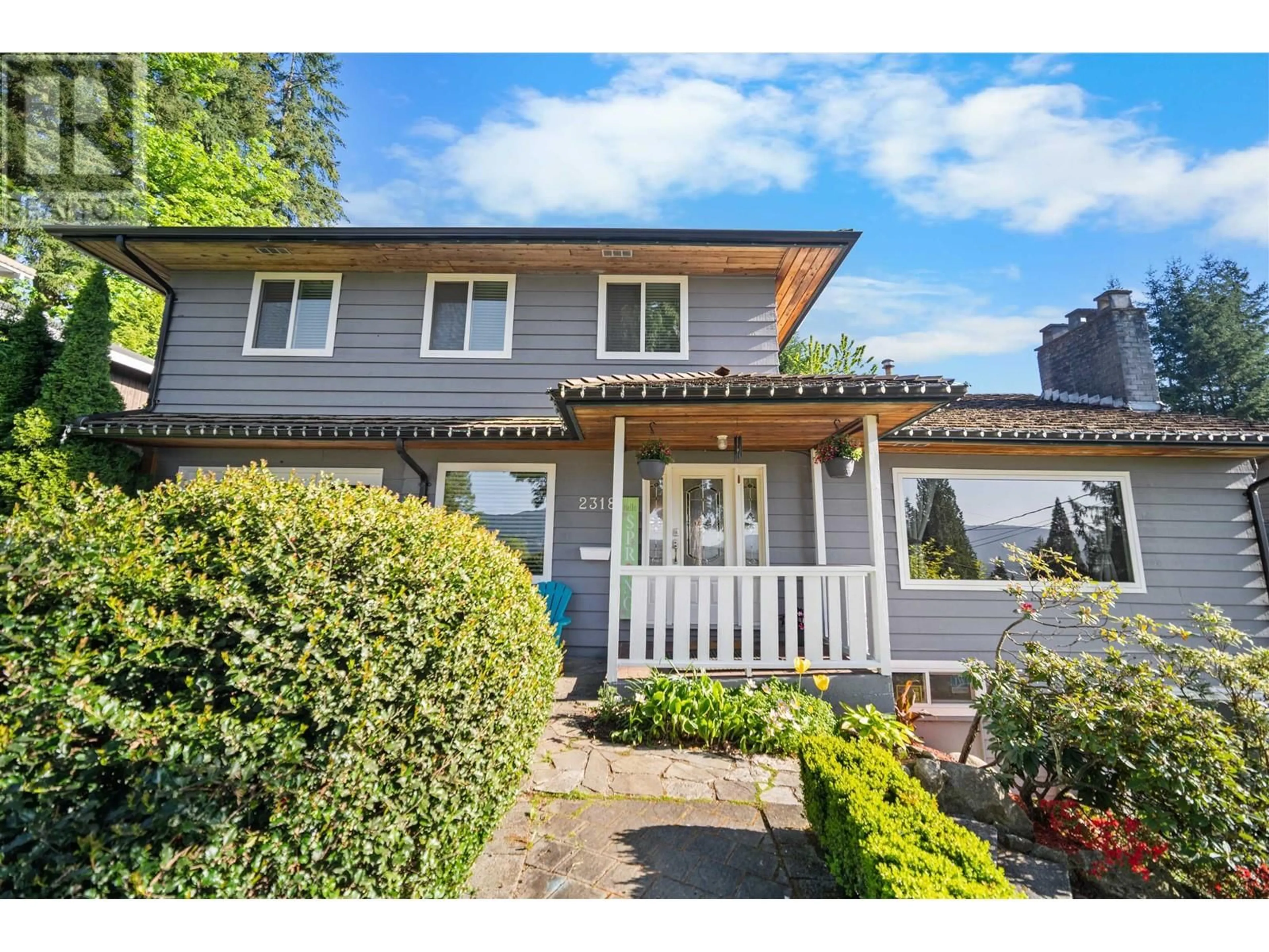 A pic from outside/outdoor area/front of a property/back of a property/a pic from drone, street for 2318 SUMPTER DRIVE, Coquitlam British Columbia V3J6Y2