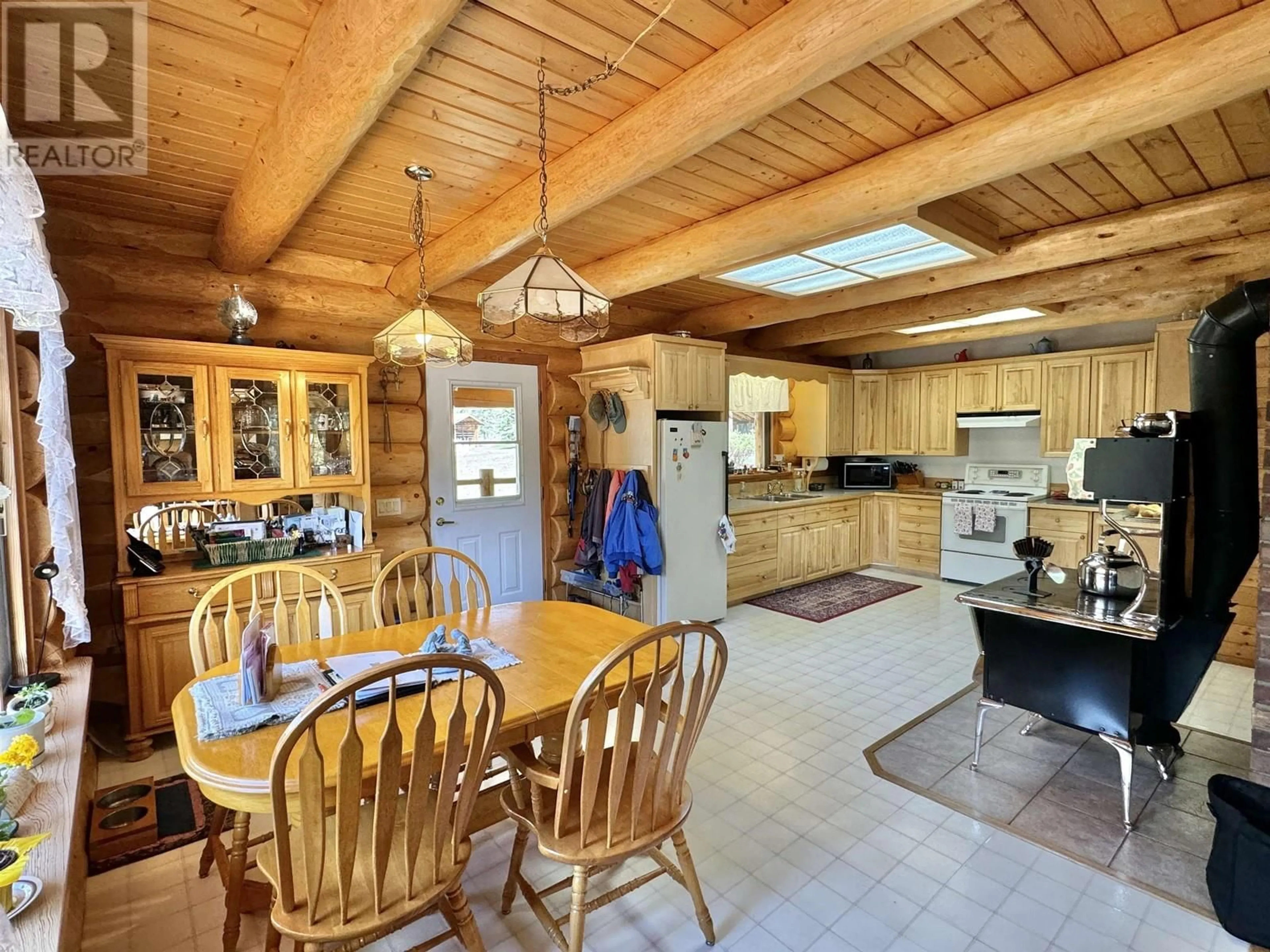 Open concept kitchen, unknown for 3795 HORSEFLY ROAD, 150 Mile House British Columbia V0K2G0