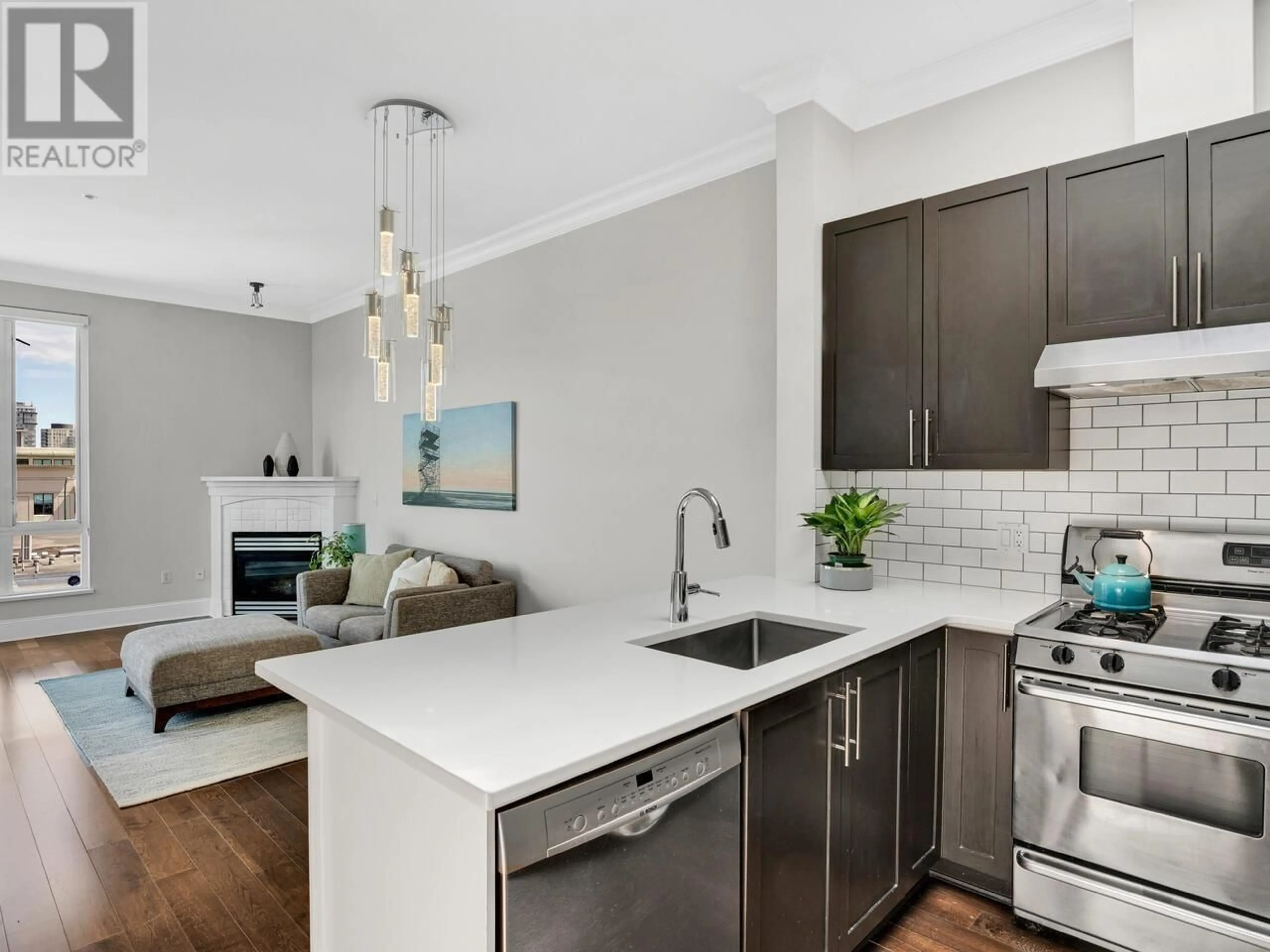Open concept kitchen, unknown for 406 - 1858 5TH AVENUE, Vancouver British Columbia V6J1P3