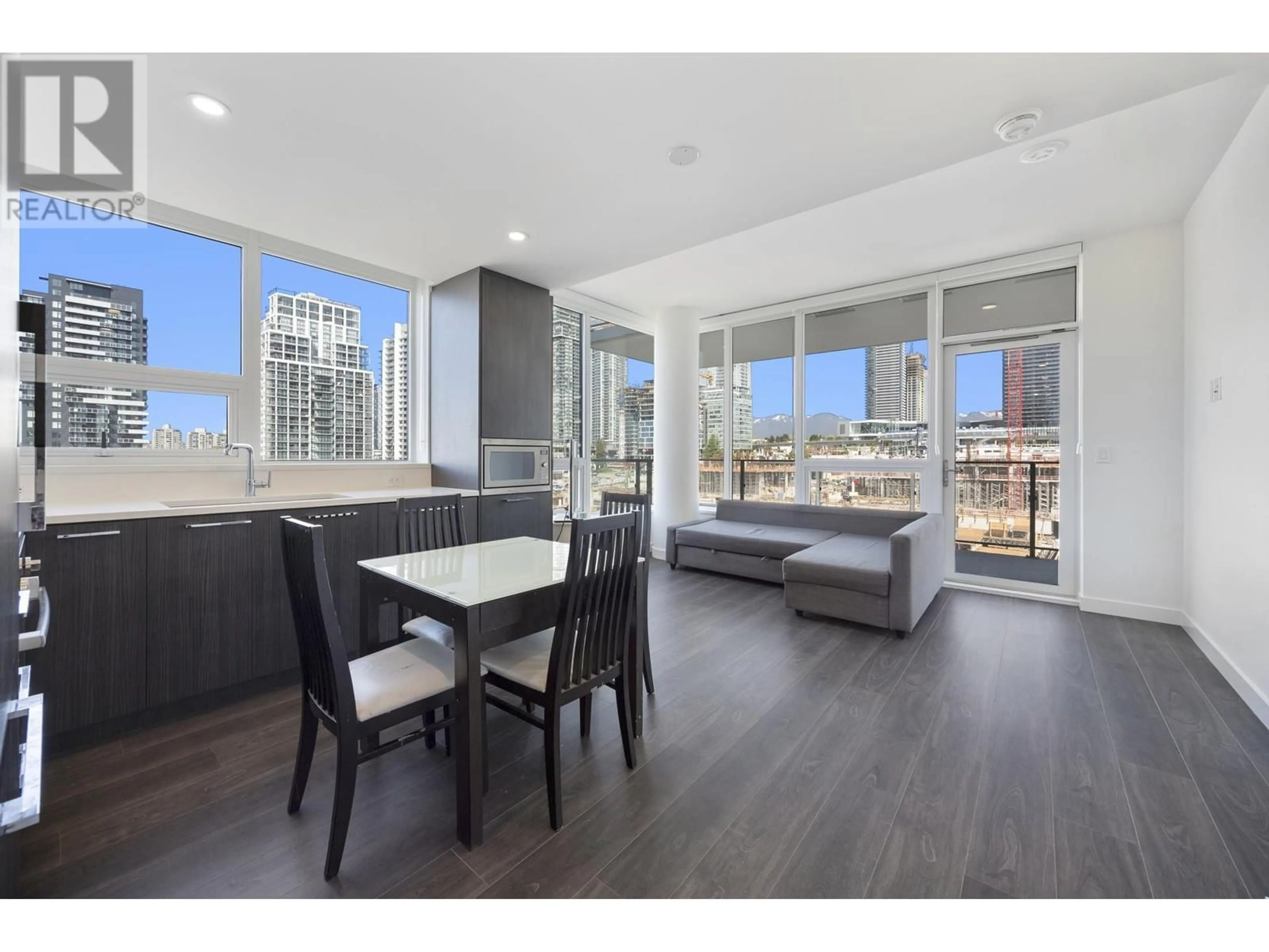 A pic of a room for 707 - 2425 ALPHA AVENUE, Burnaby British Columbia V5C0N6