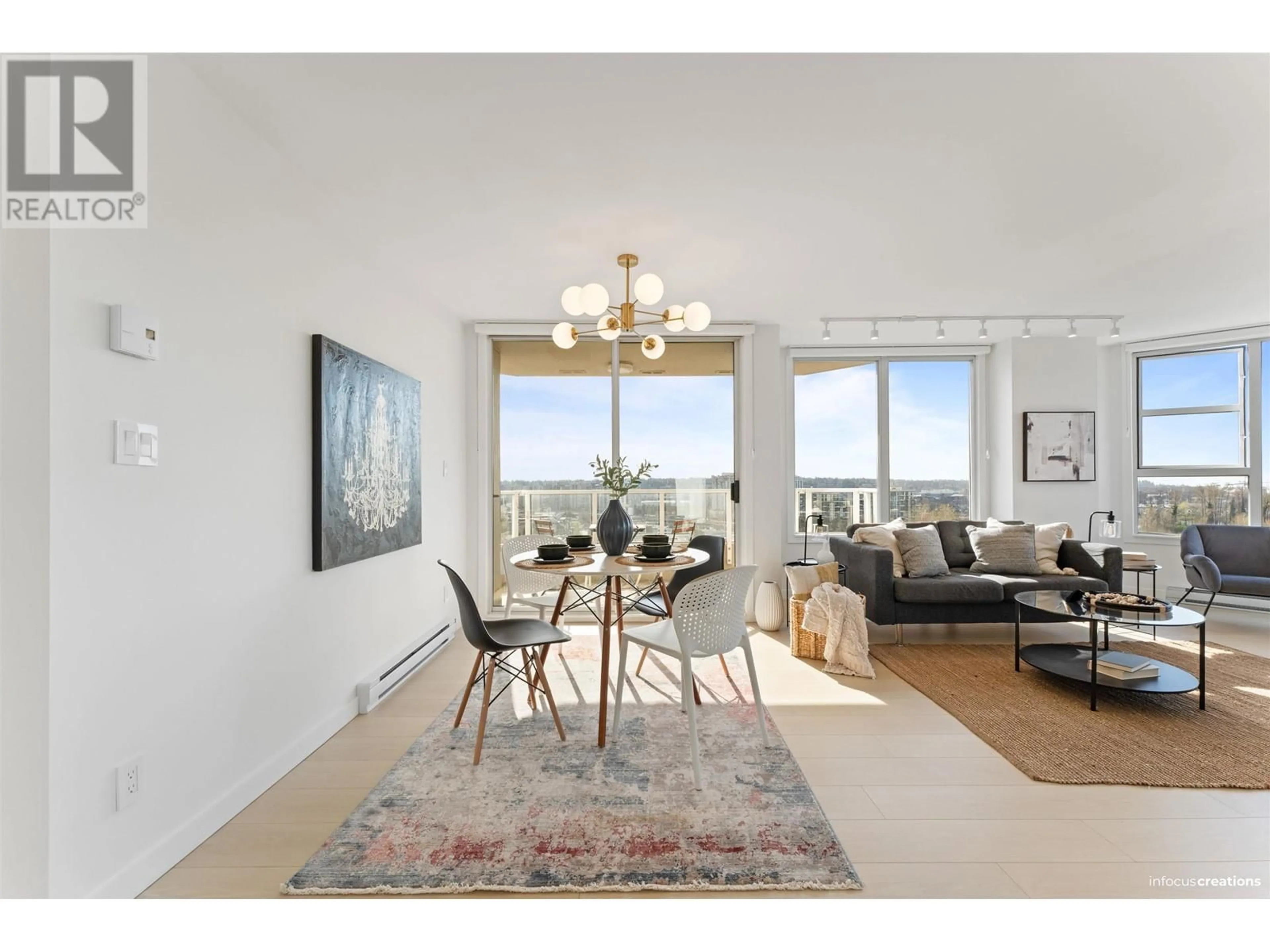 Living room with furniture, unknown for 504 - 412 TWELFTH STREET, New Westminster British Columbia V3M6R2