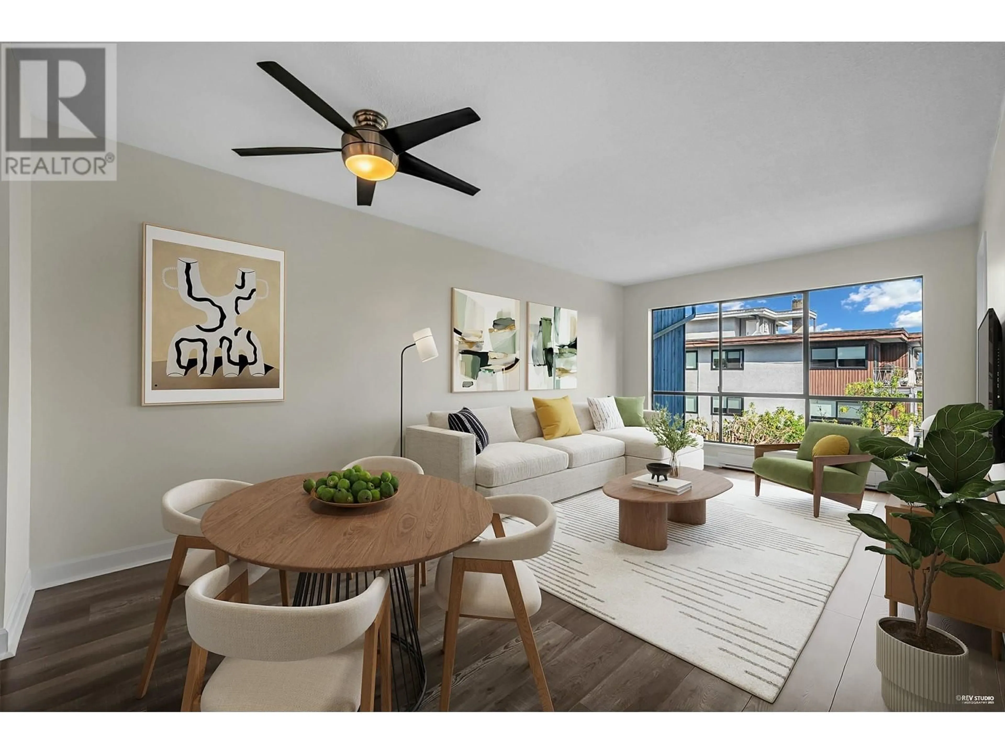 Living room with furniture, unknown for 304 - 2173 6TH AVENUE, Vancouver British Columbia V6K1V5